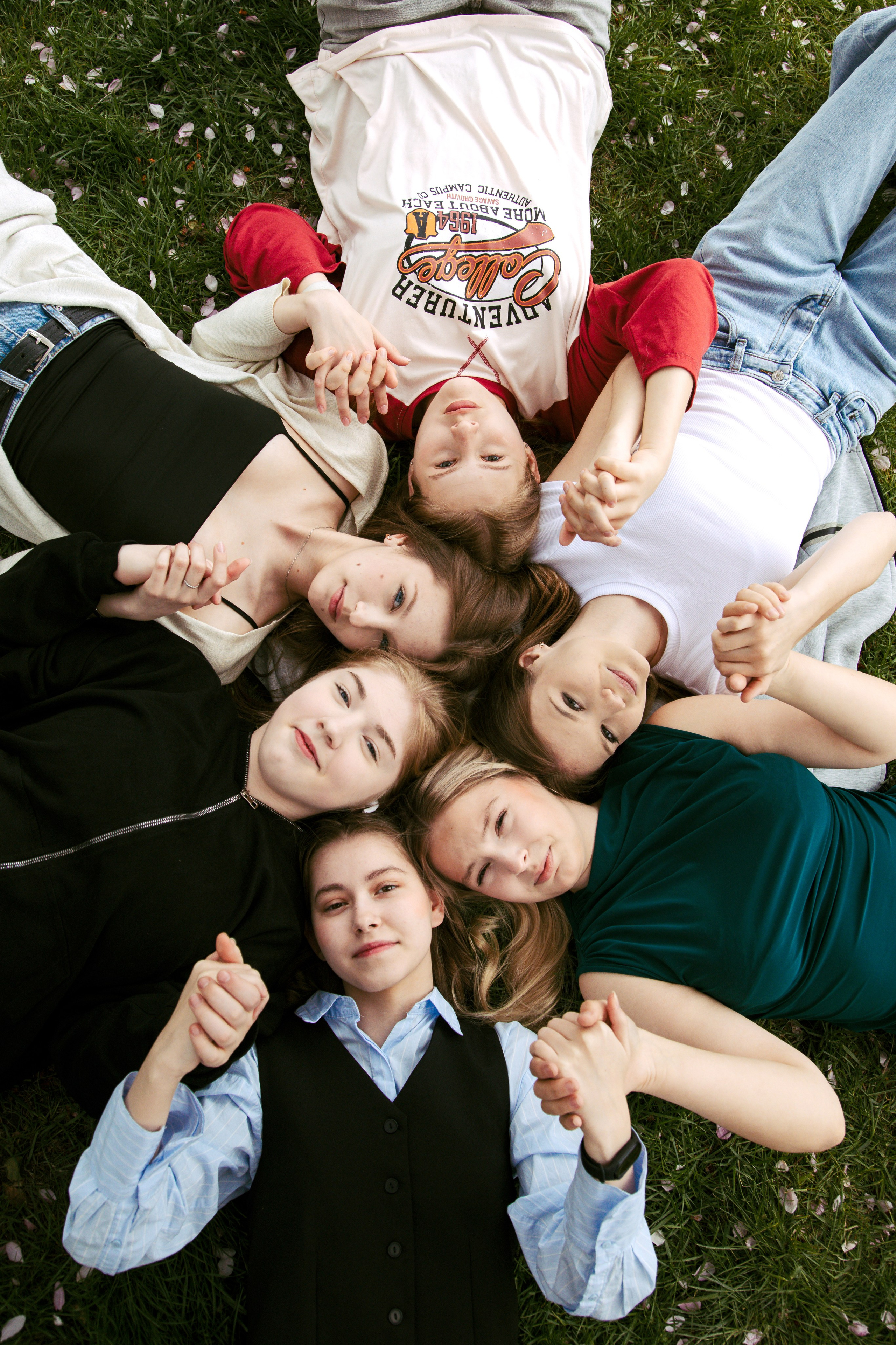 Выпускные альбомы в Красноярске. Студия Колибри