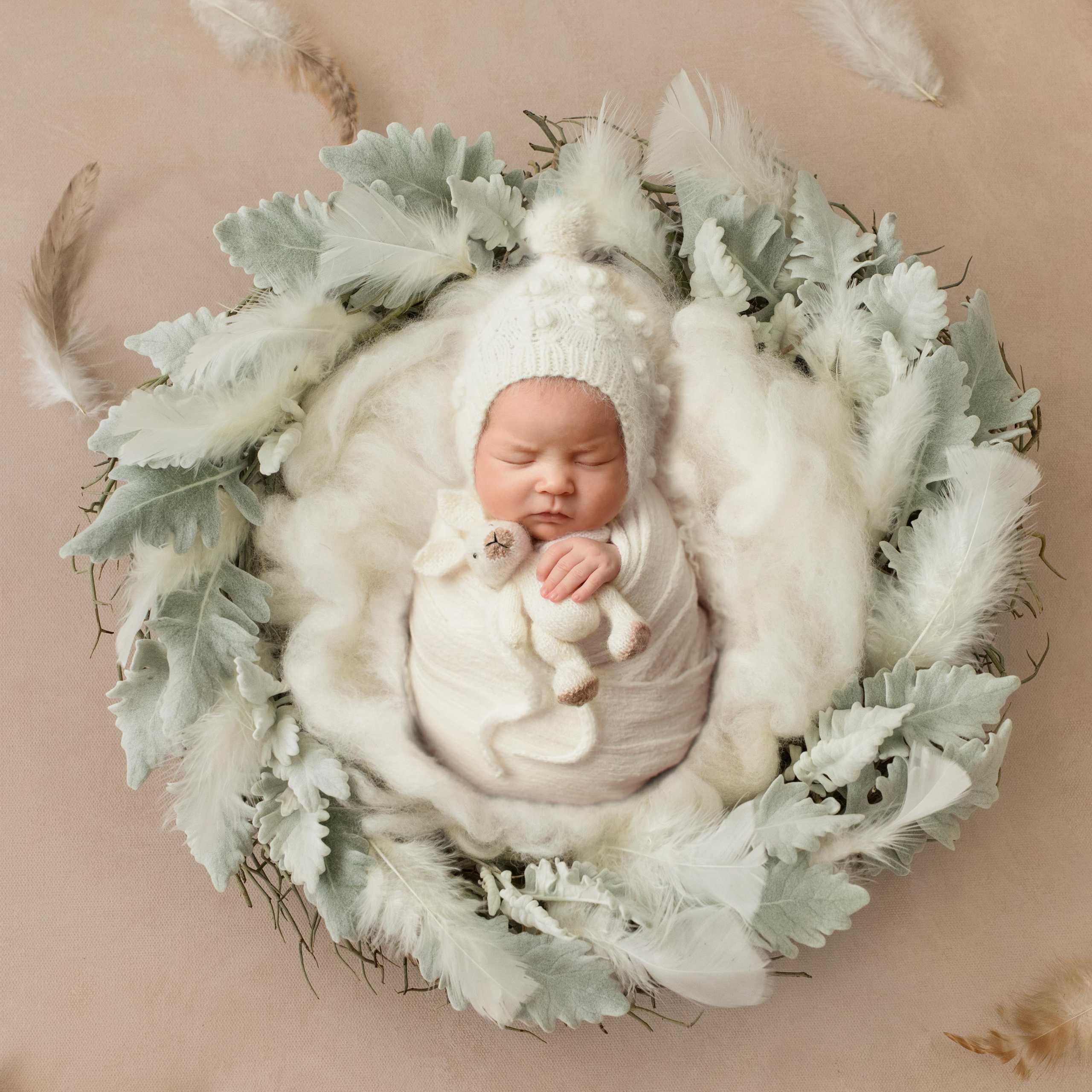 Малышка Алсу, 26 дней. Фотограф новорожденных в Нижневартовске Лара Курдюкова