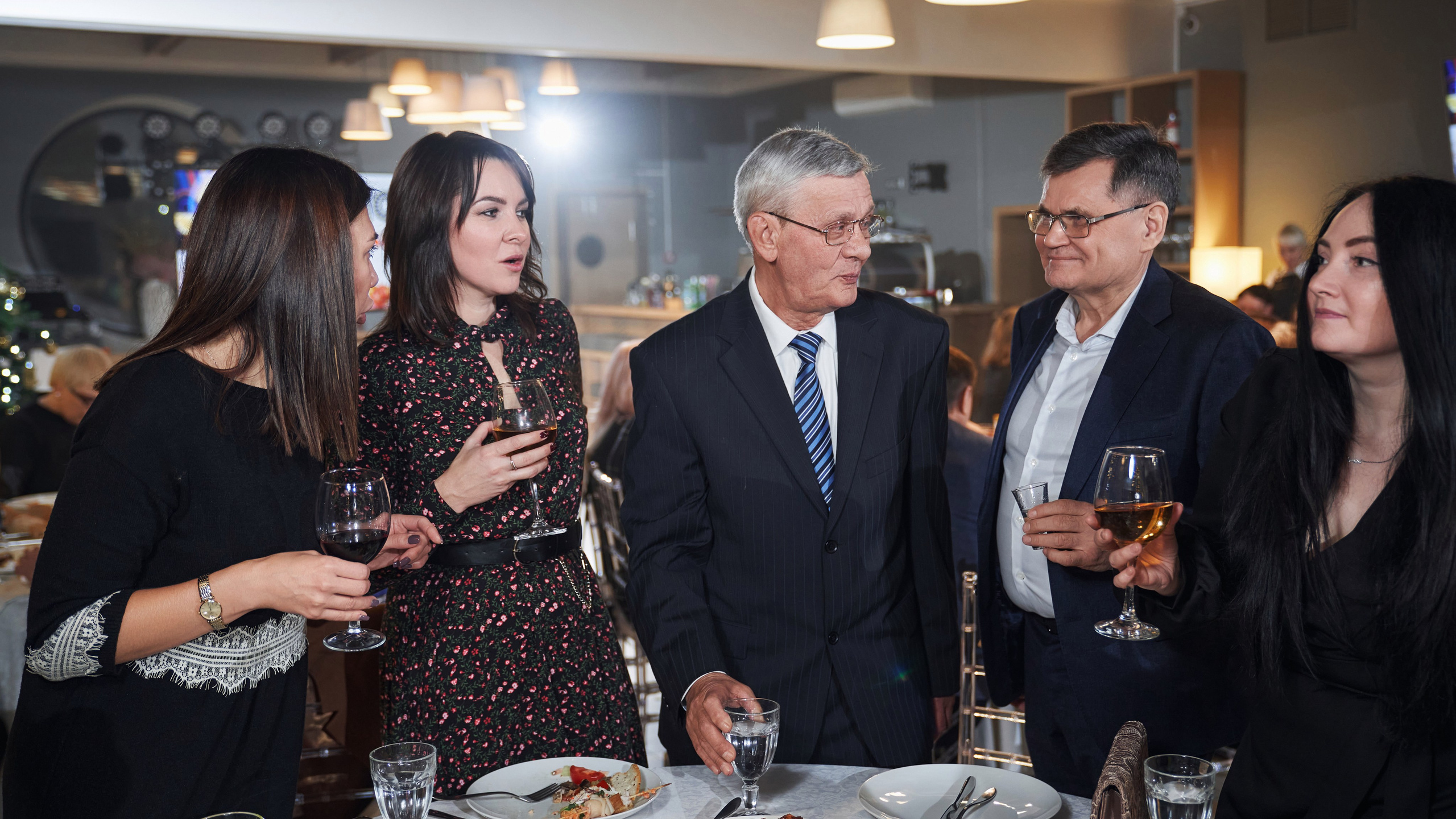 Новогодний корпоратив ДПС-Канцелярия в ресторане Медуза, Долгопрудный