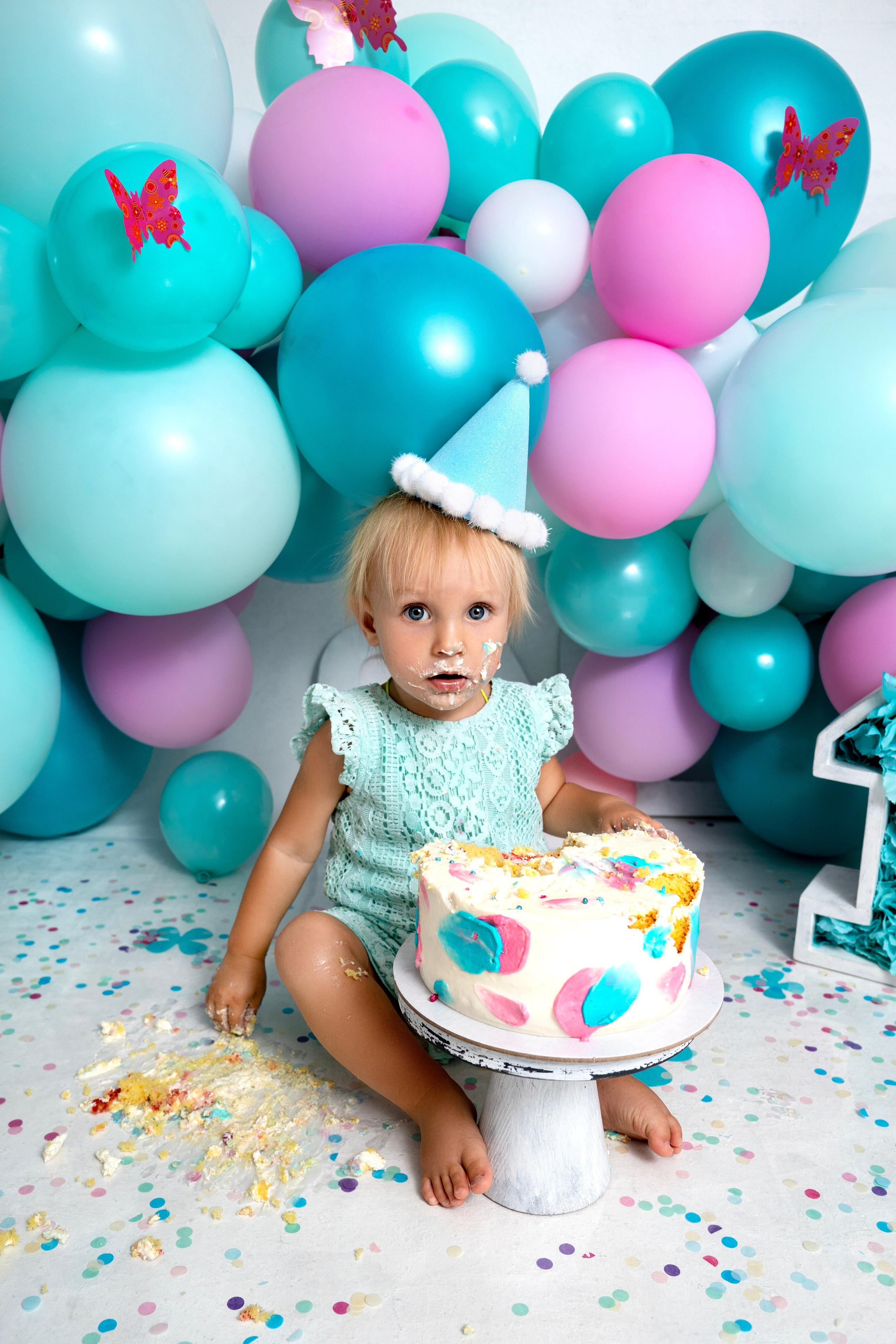 Фотосессия ГОДОВАСИЕ. Фотограф новорожденных, детей до года и беременных в Симферополе