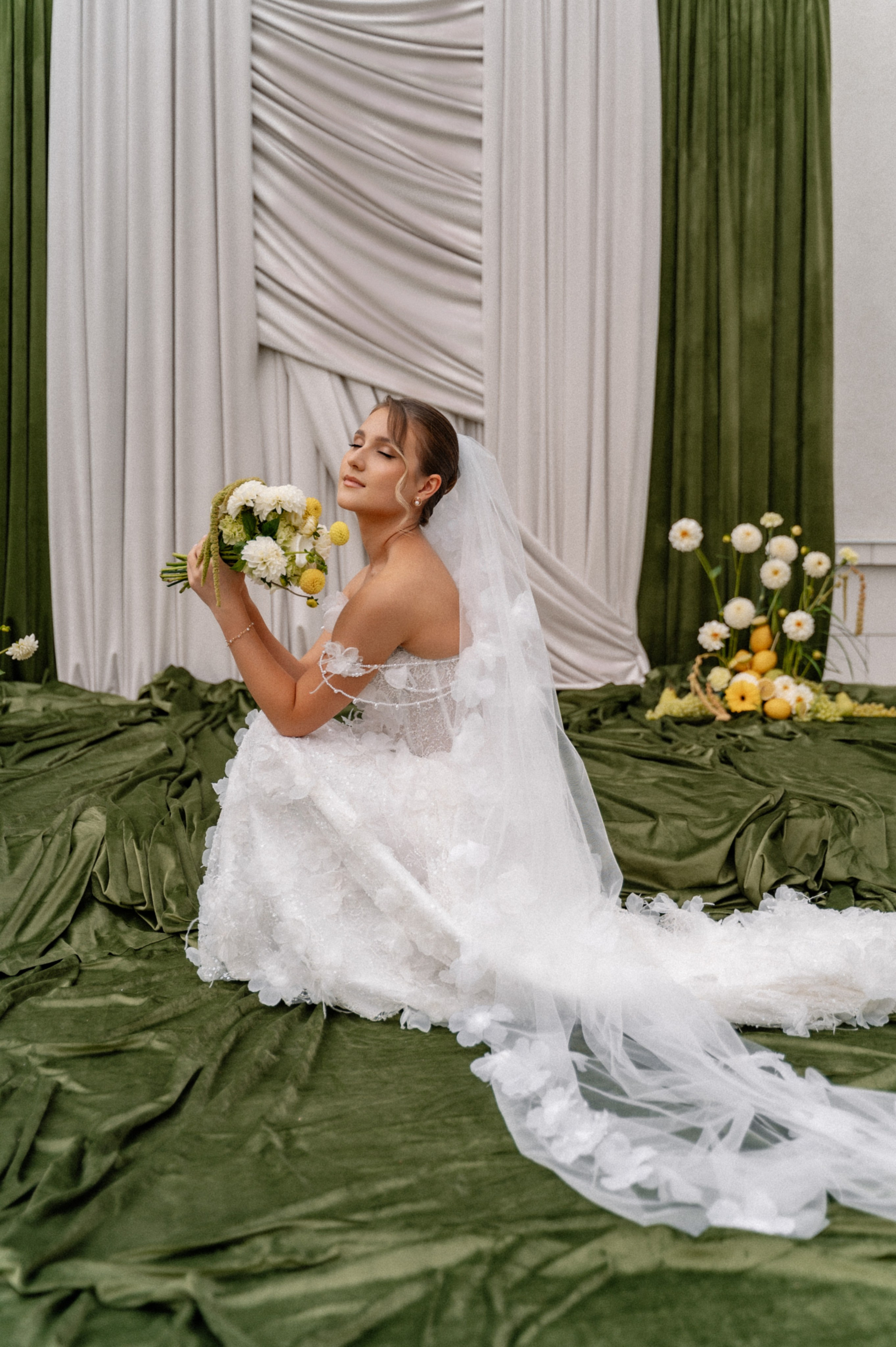 Свадебный сезон 2025. Свадебный и семейный фотограф в Чебоксарах Ирина Левнер