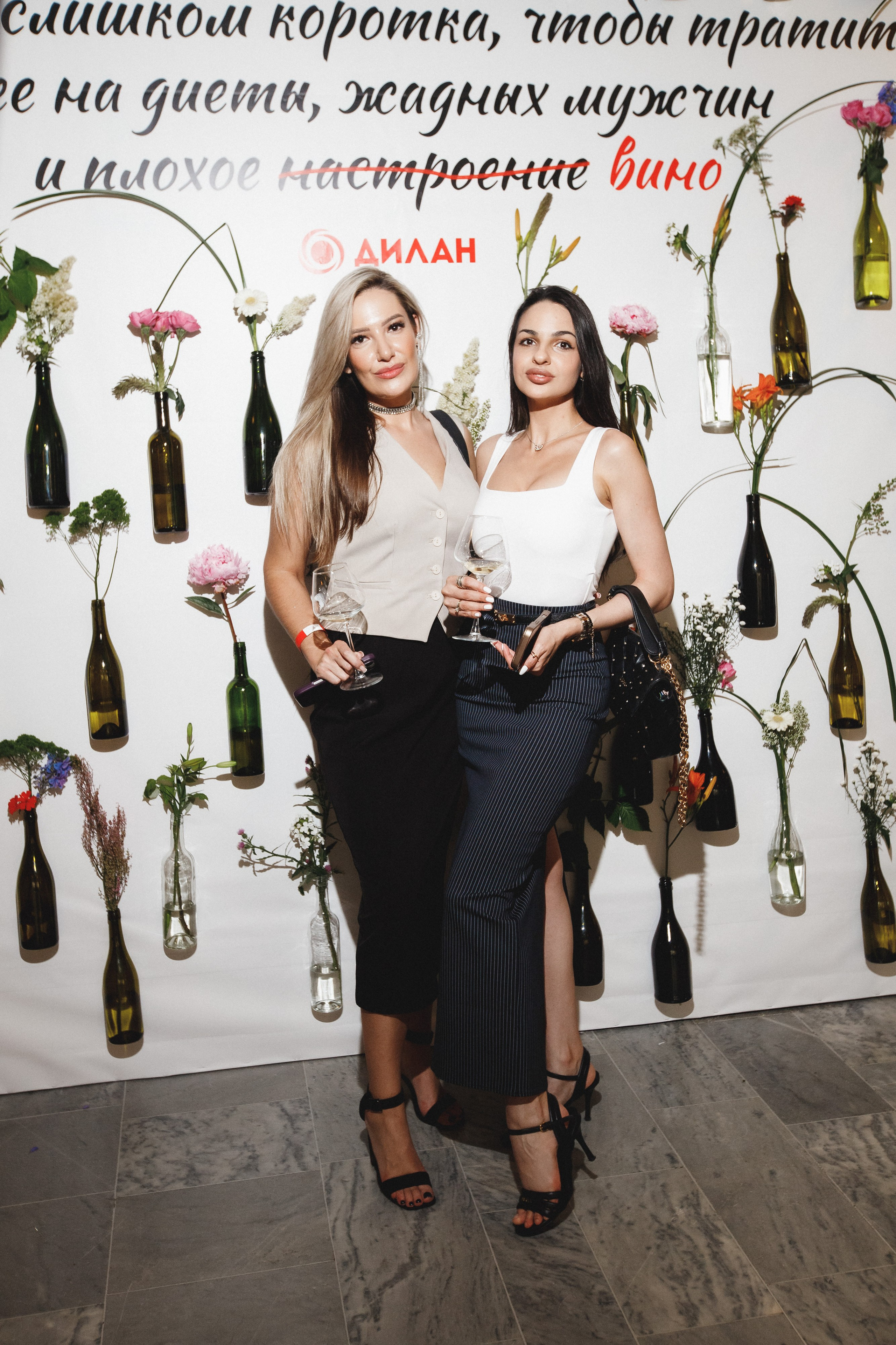 ФЕСТИВАЛЬ РОССИЙСКОГО ВИНА. СВОИ. ФОТООТЧЕТЫ-СОБЫТИЯ-МЕСТА