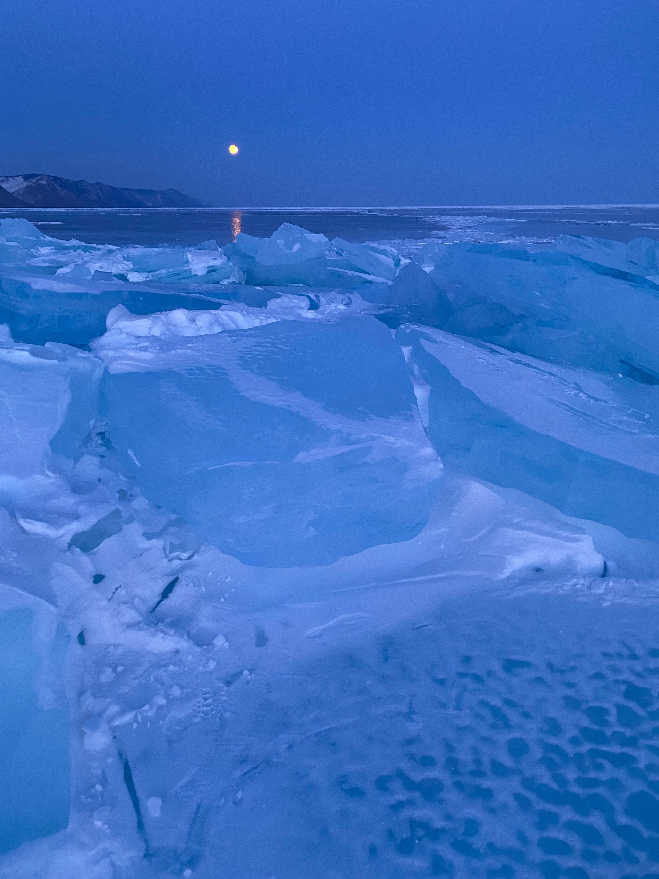 Обучающий фототур на зимний Байкал с Еленой Михайловой. 07–12 февраля 2025 г. Детский и семейный фотограф Елена Михайлова в Москве