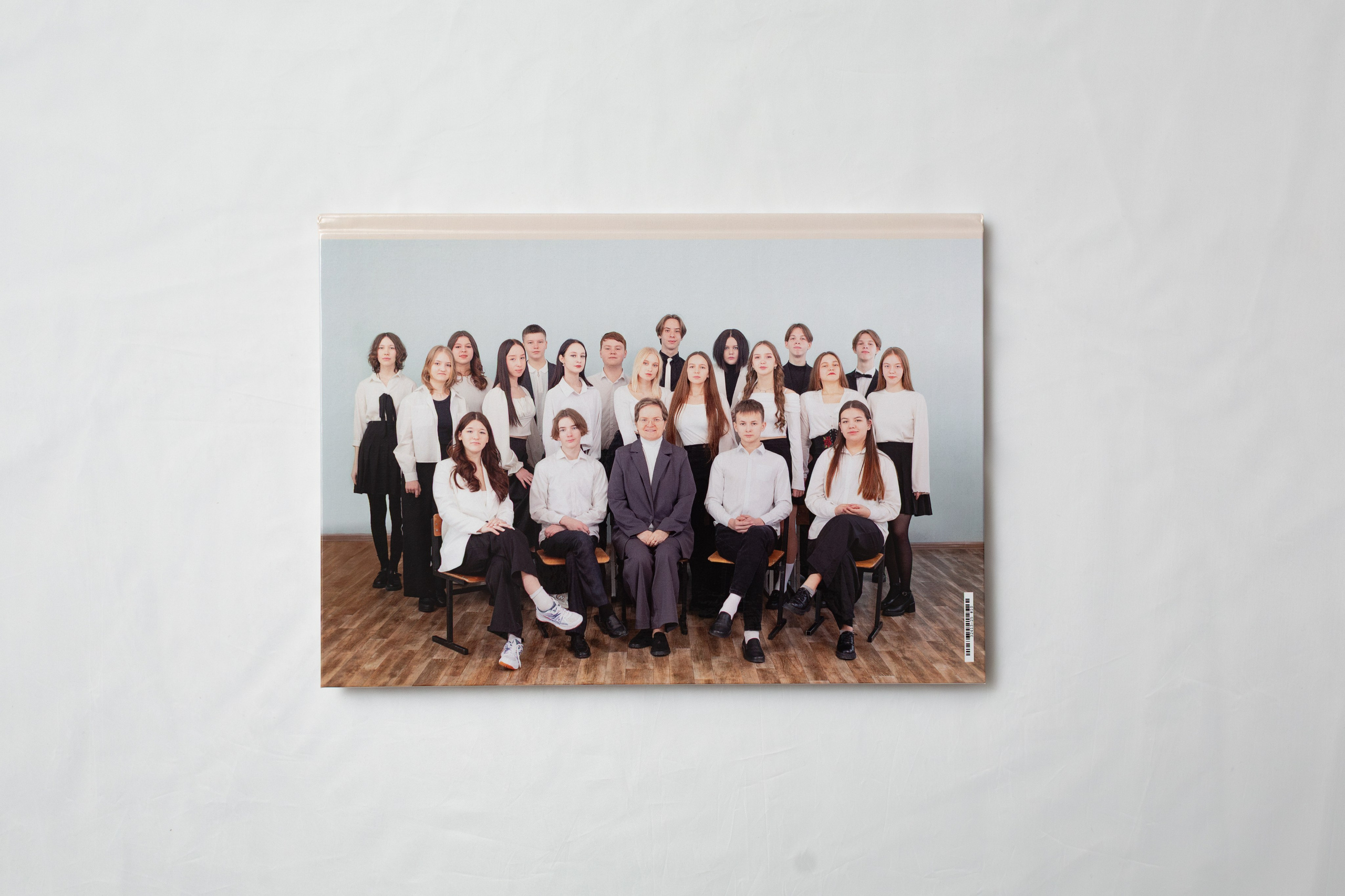 Выпускные альбомы для старших классов. Фотограф в Пермском крае Матвей Раттер