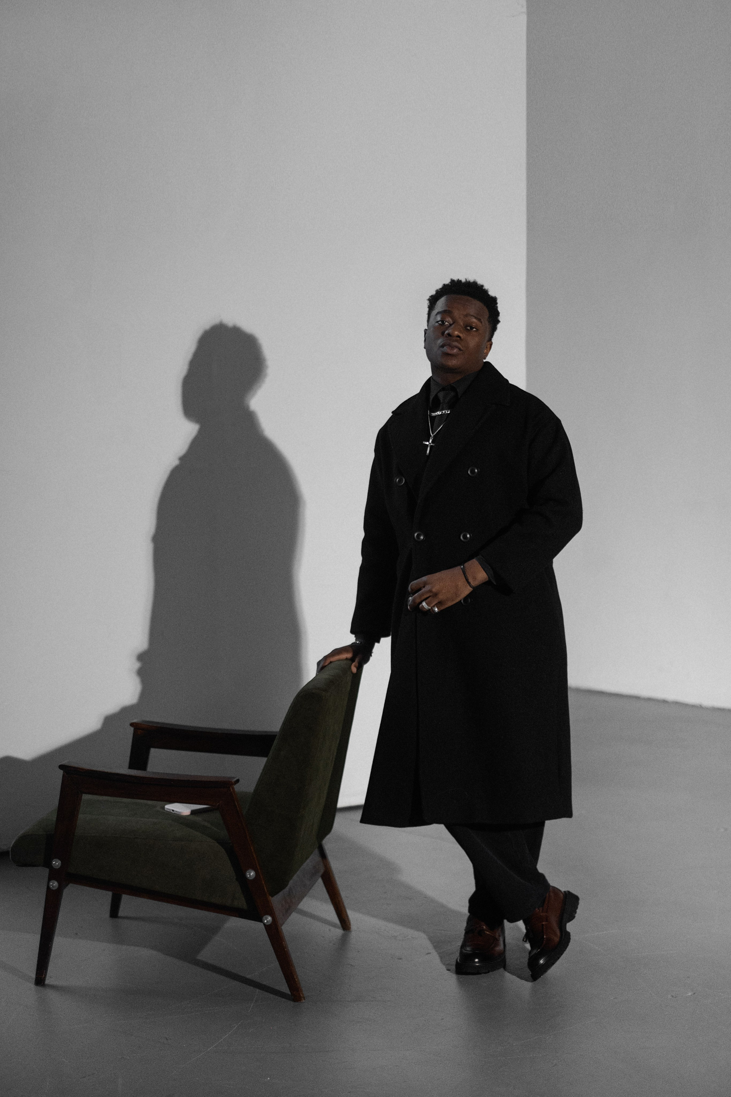 Новосибирск. Коммерческий фотограф для маркетплейсов Wildberries и Ozon в Новосибирске — фото и видео для брендов