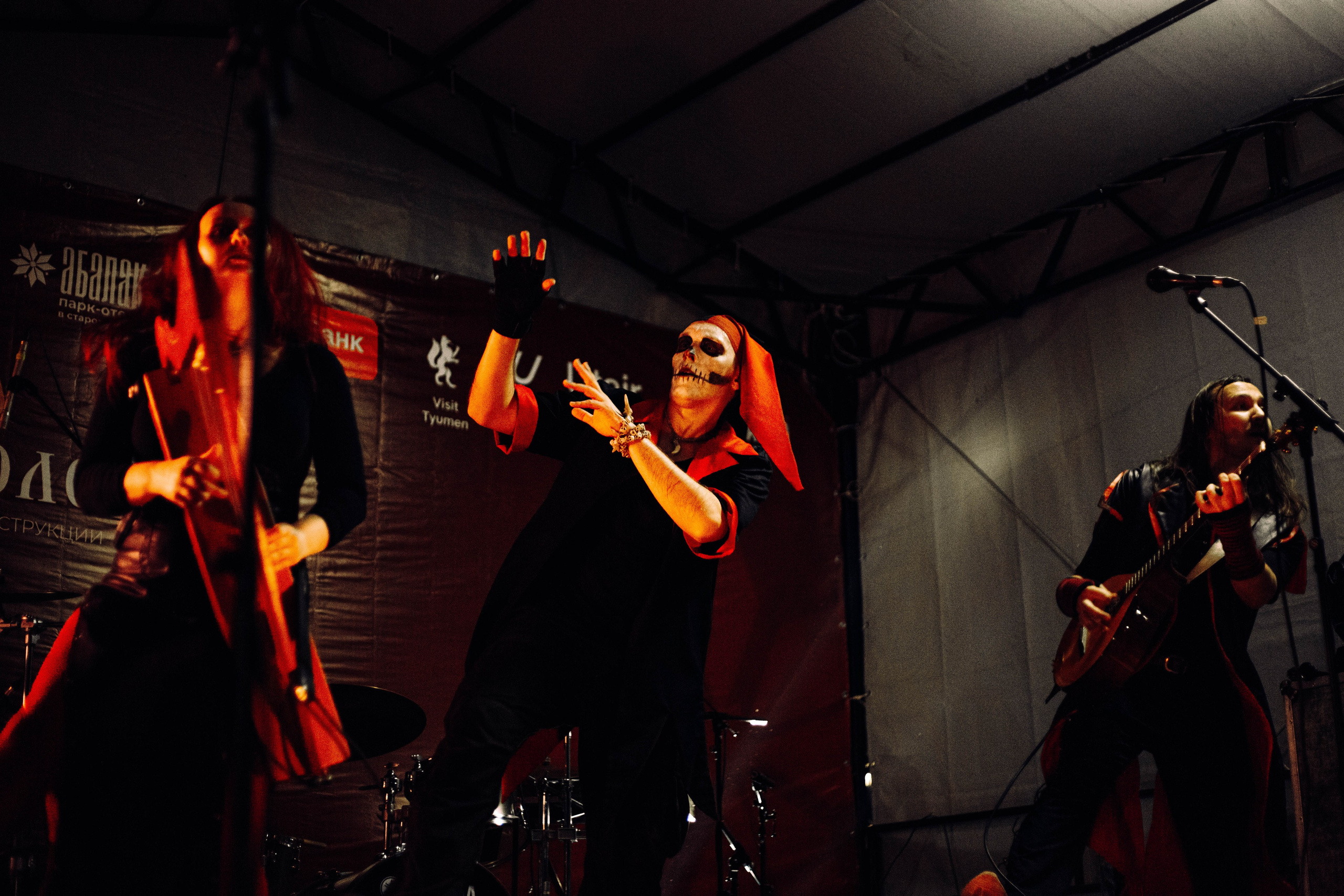 Фестиваль «Абалакское поле». Арт-фотограф Крис Л. в Тобольске: портрет, семейные, свадьбы