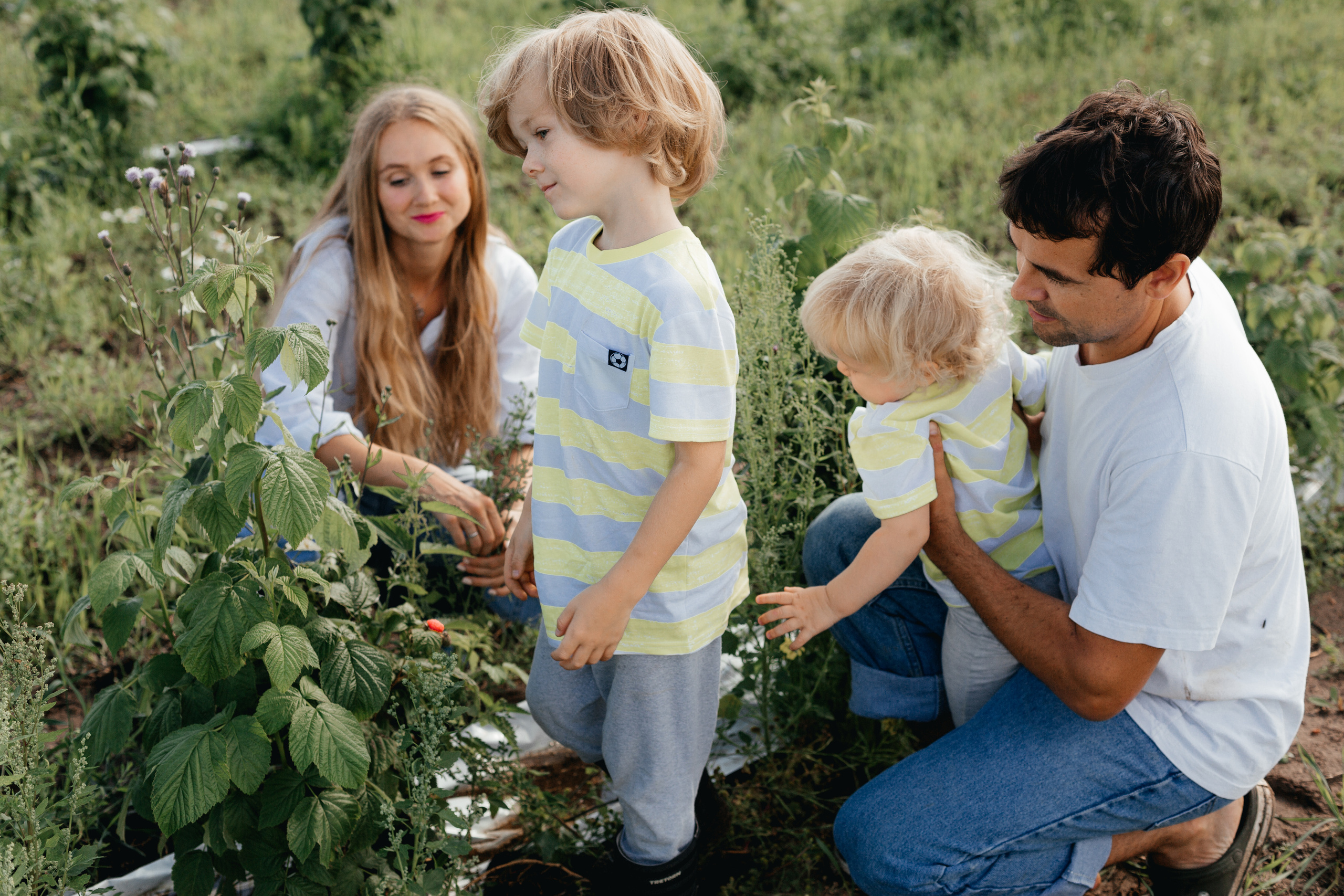 Малиновое поле. Арина Мелехова фотограф Красная Поляна