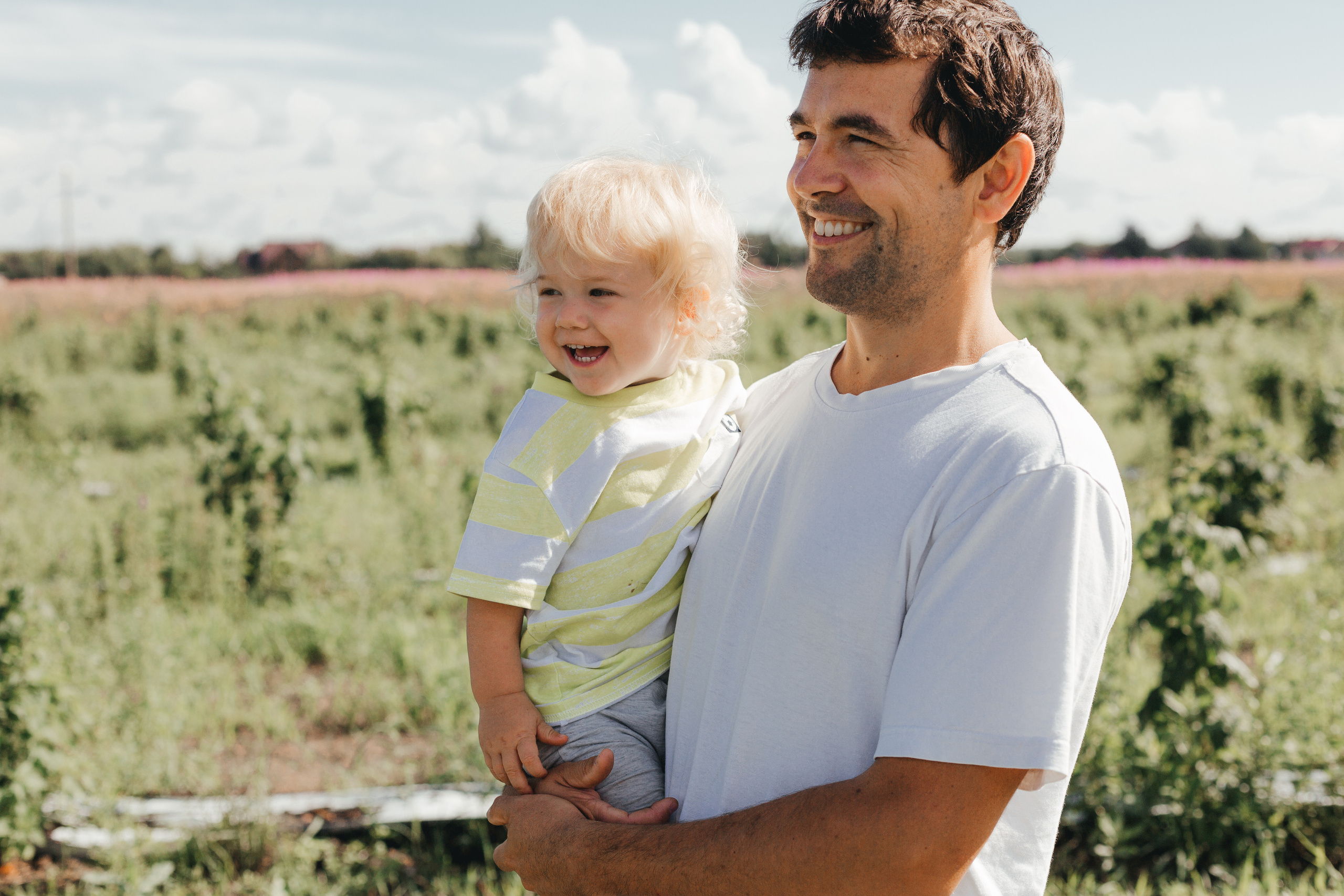 Малиновое поле. Арина Мелехова фотограф Красная Поляна