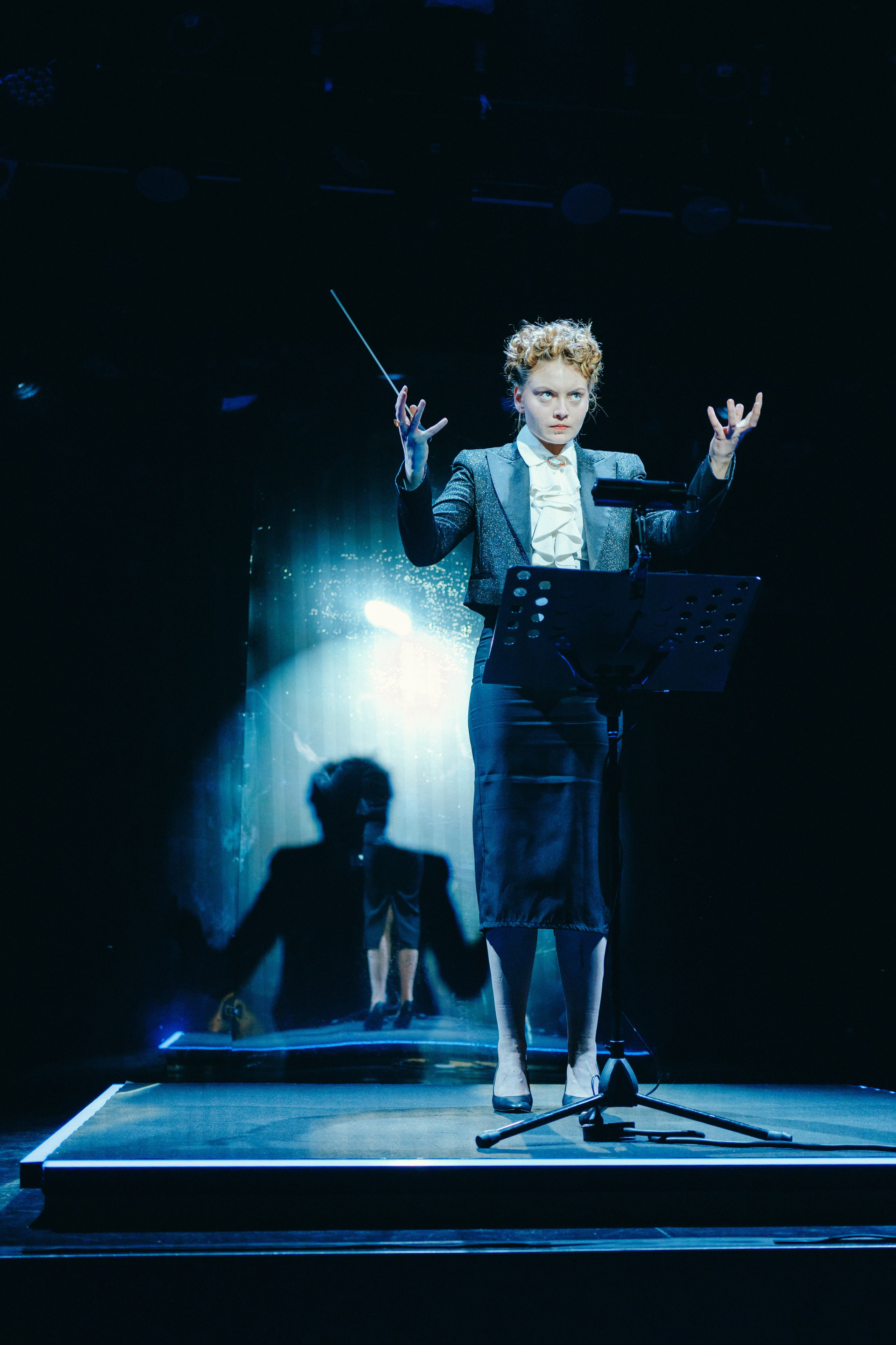 УСЛУГИ. Visual artist Daniil Kontorovich