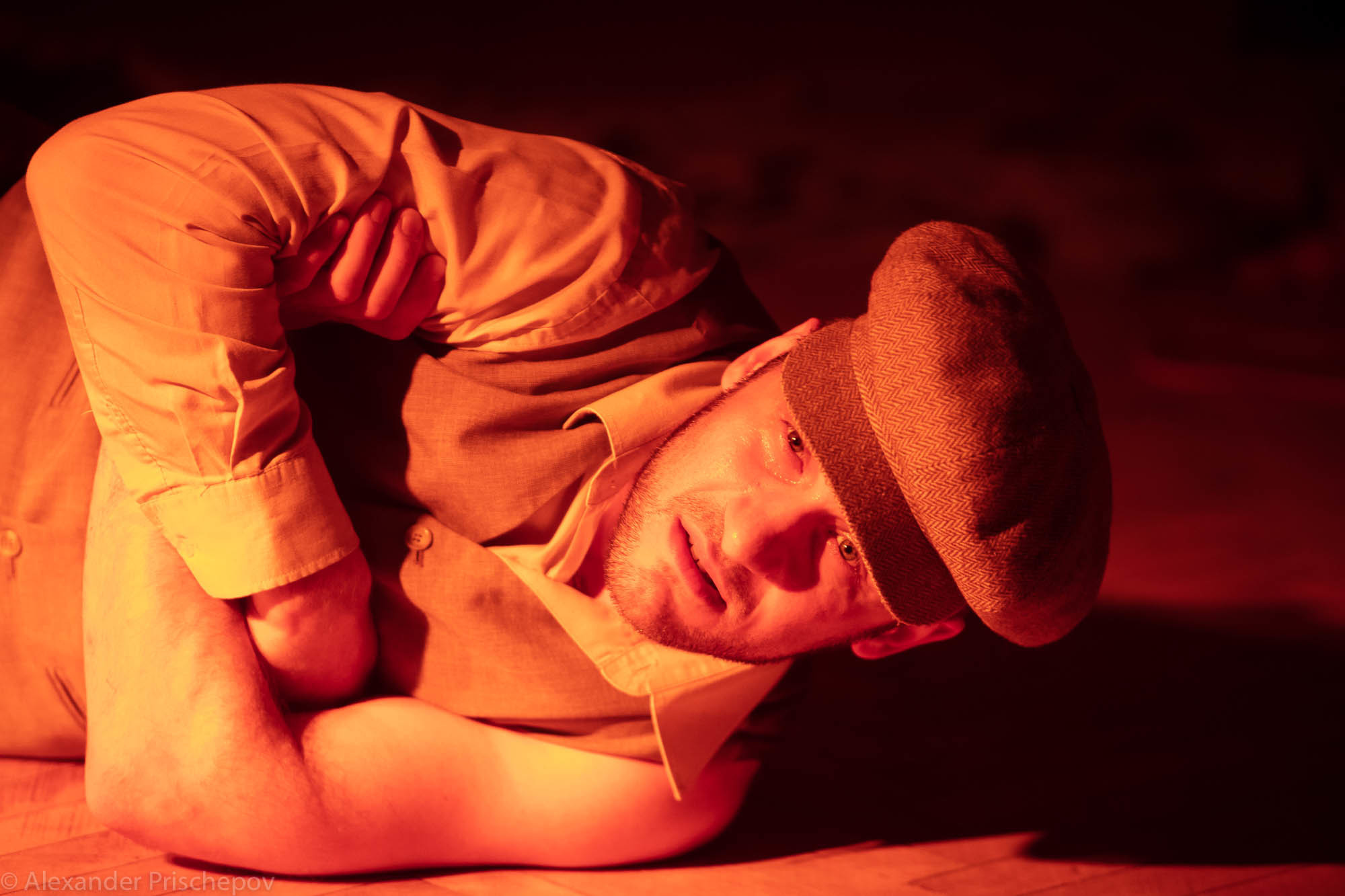 Спектакль «Маяковский. Совершенно секретно». Александр Прищепов - фотограф, режиссёр, продюсер