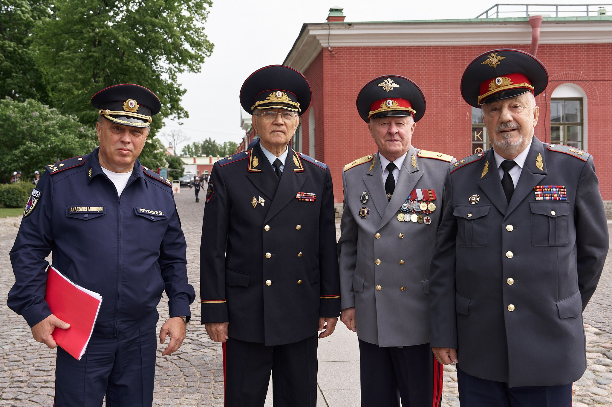 Санкт-Петербургской академии милиции имени Н. А. Щёлокова 25 лет