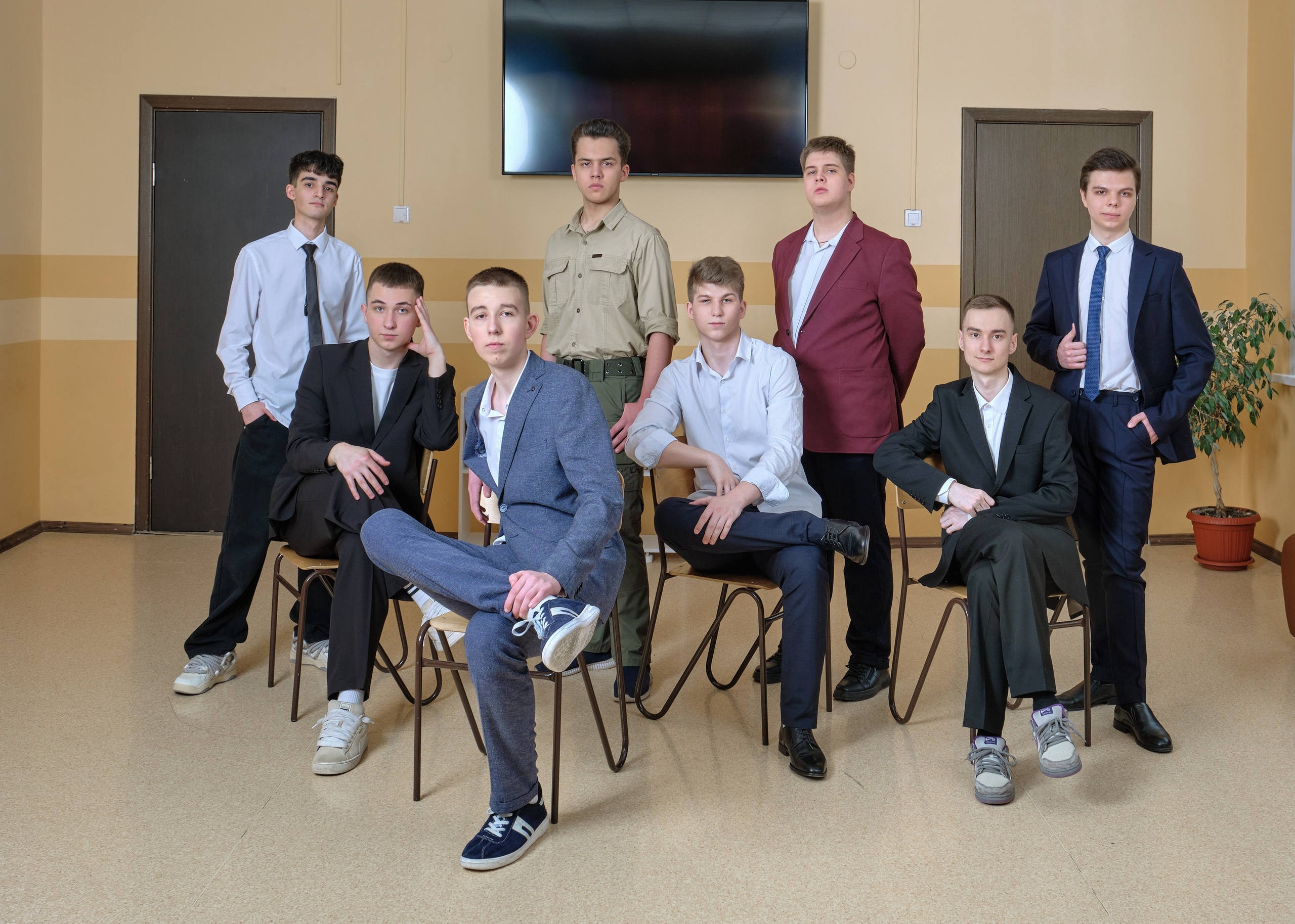 Выпускной альбом 11 класс. Заказать фотоальбомы на выпускной