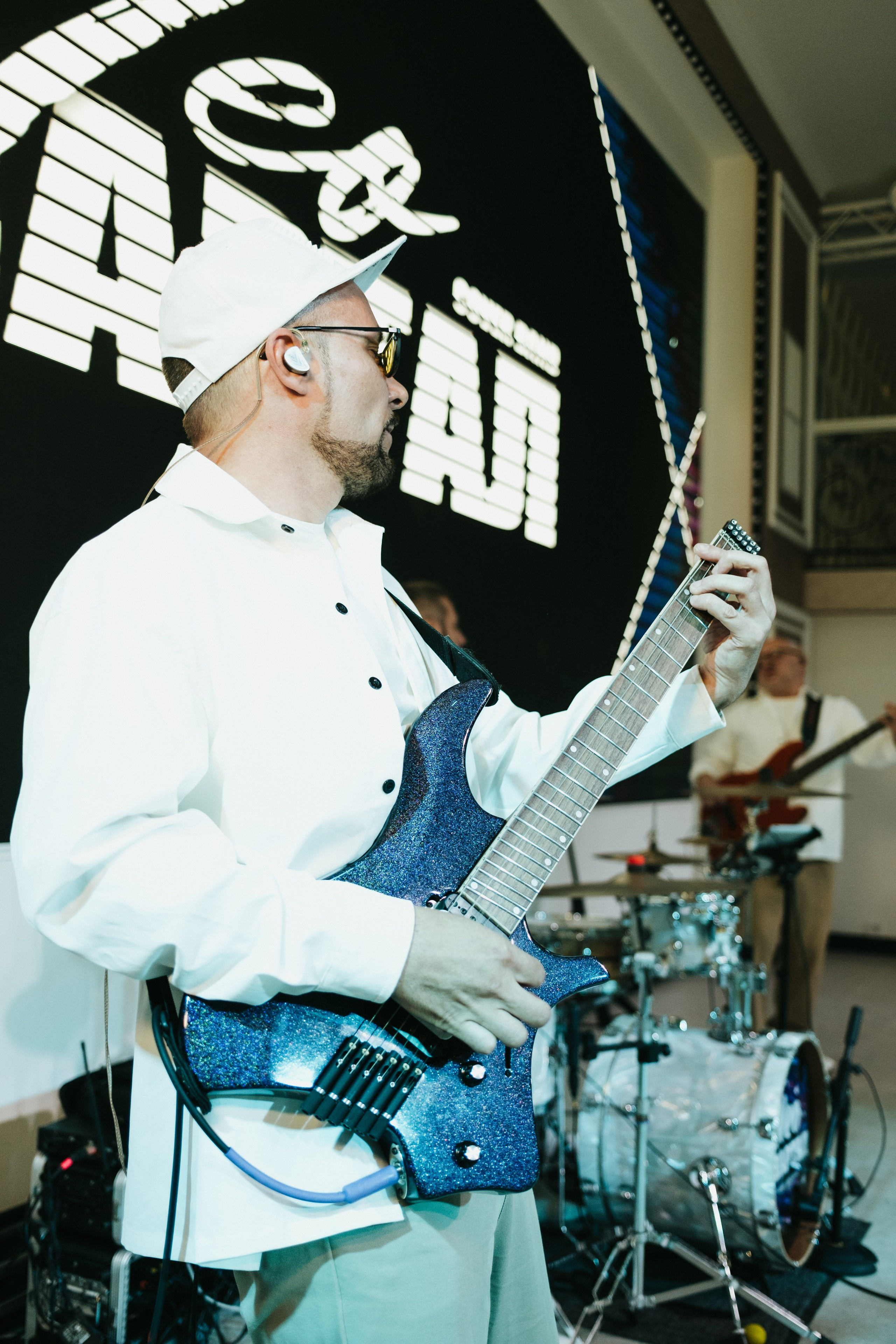 Выставка «Свадебный переполох» Краснодар. Свадебный и репортажной фотограф Денис Ожигин в Краснодаре и Краснодарском крае