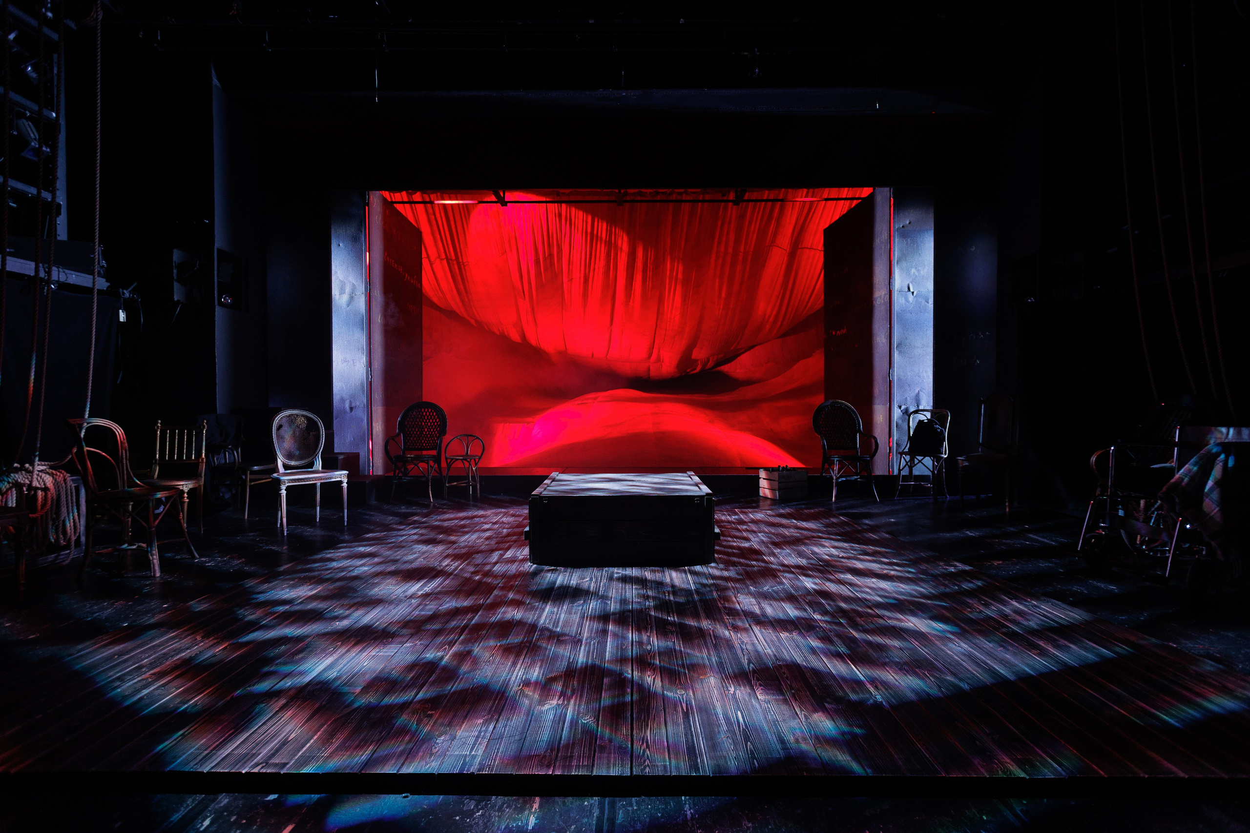 Декорации для спектакля «Алые паруса» | Театр БТК. История занавеса. Превращаем идею в технологию