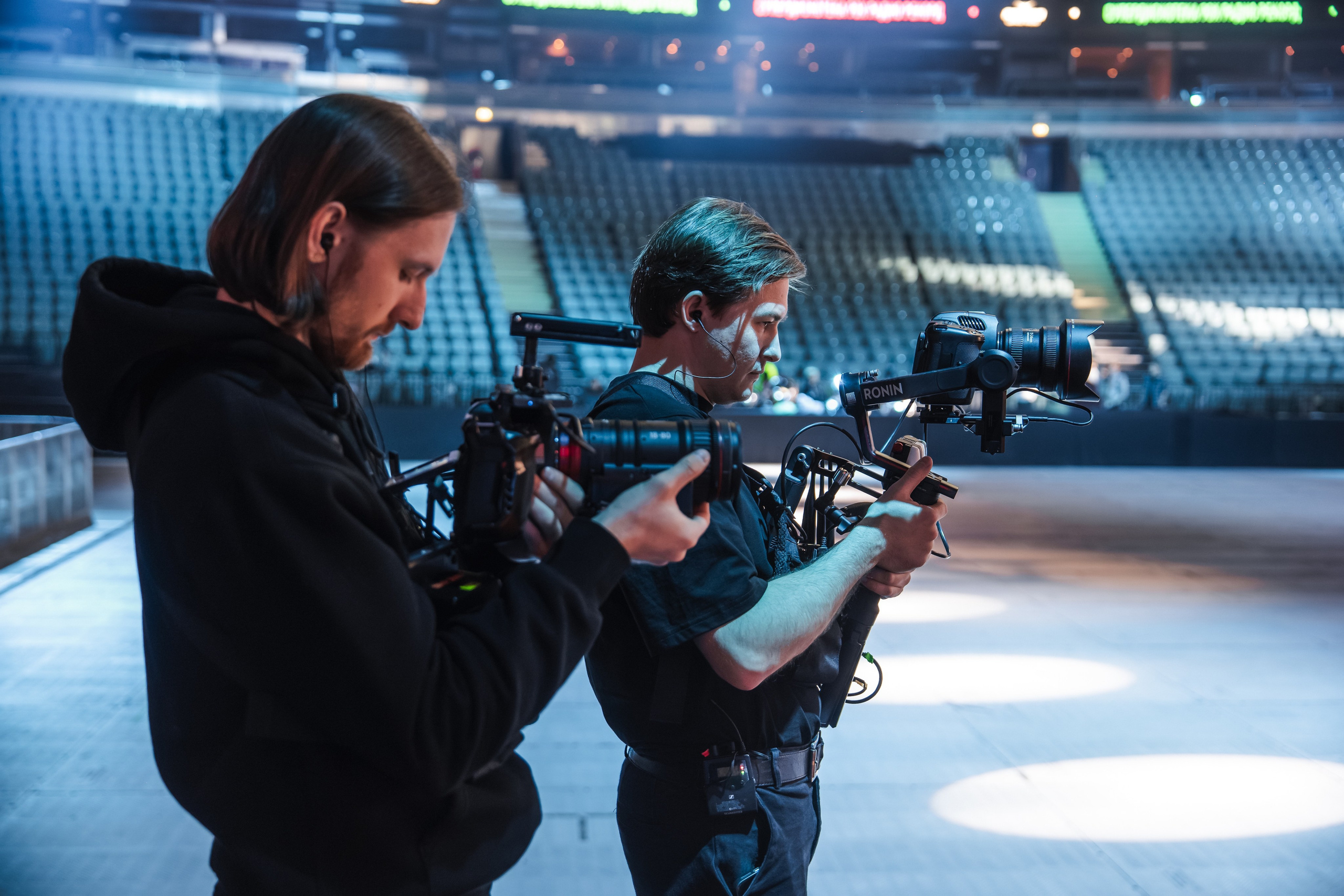 Superdiskoteka 90. Svyatoslav Bunkov | photographer