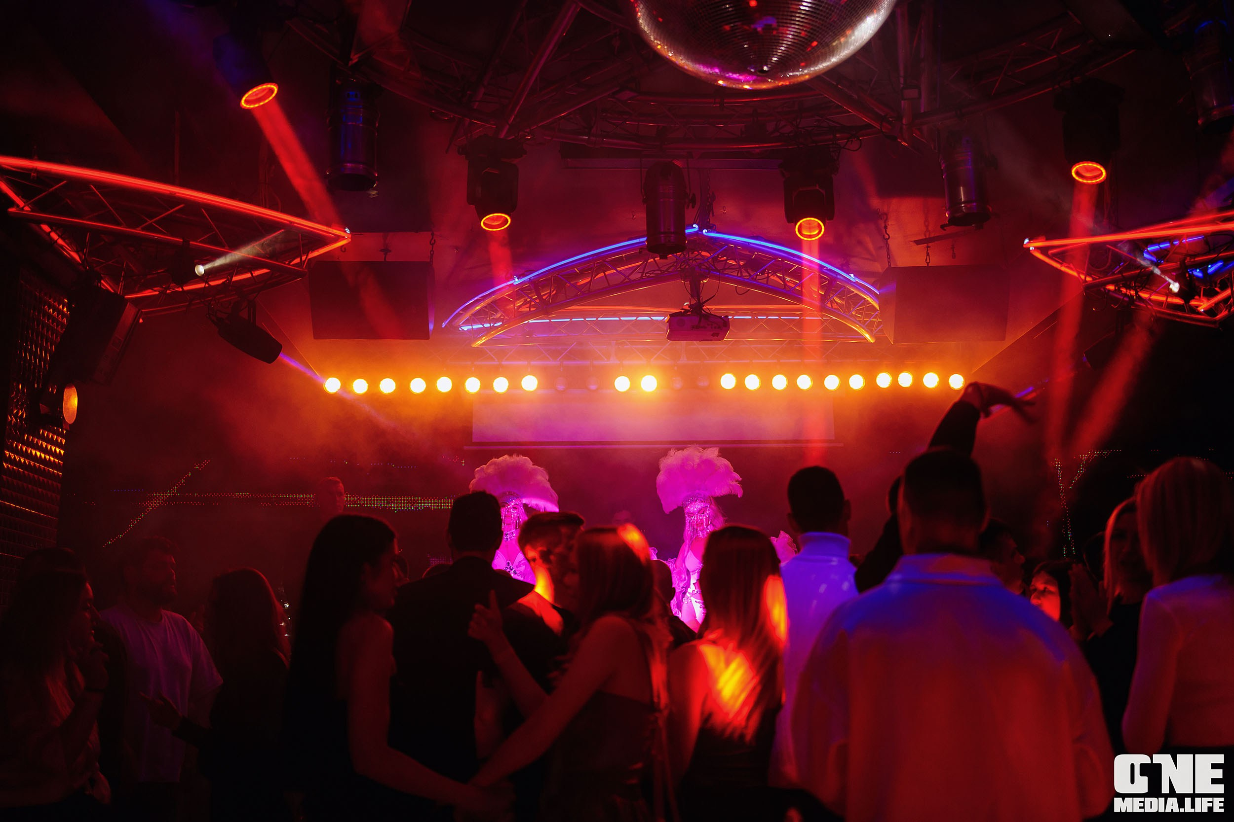 Фоторепортаж из РК Планета. One Media Life: фоторепортажи, фотоотчеты с мероприятий и заведений