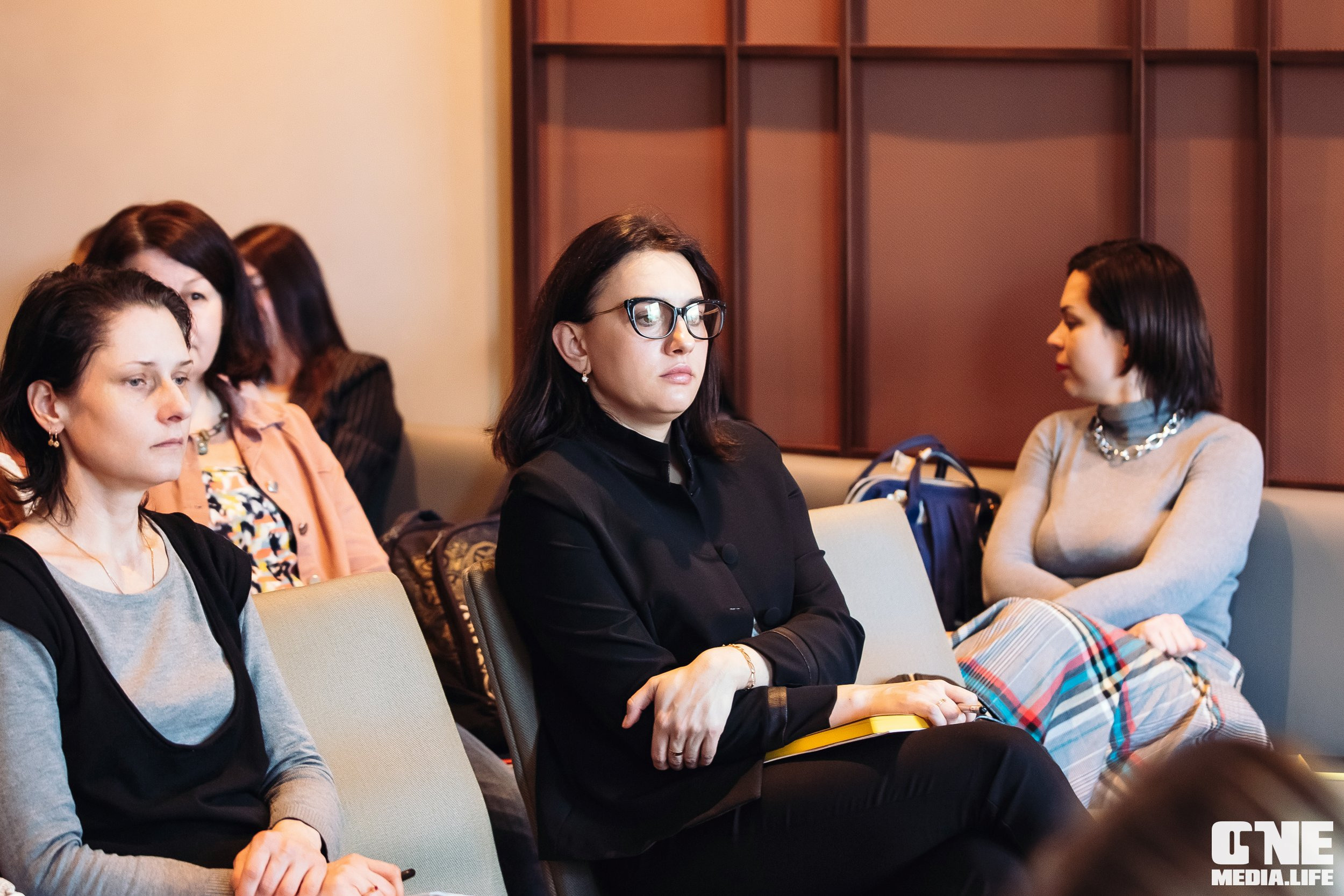 Фоторепортаж Круглого стола центра «Мой бизнес». One Media Life: фоторепортажи, фотоотчеты с мероприятий и заведений