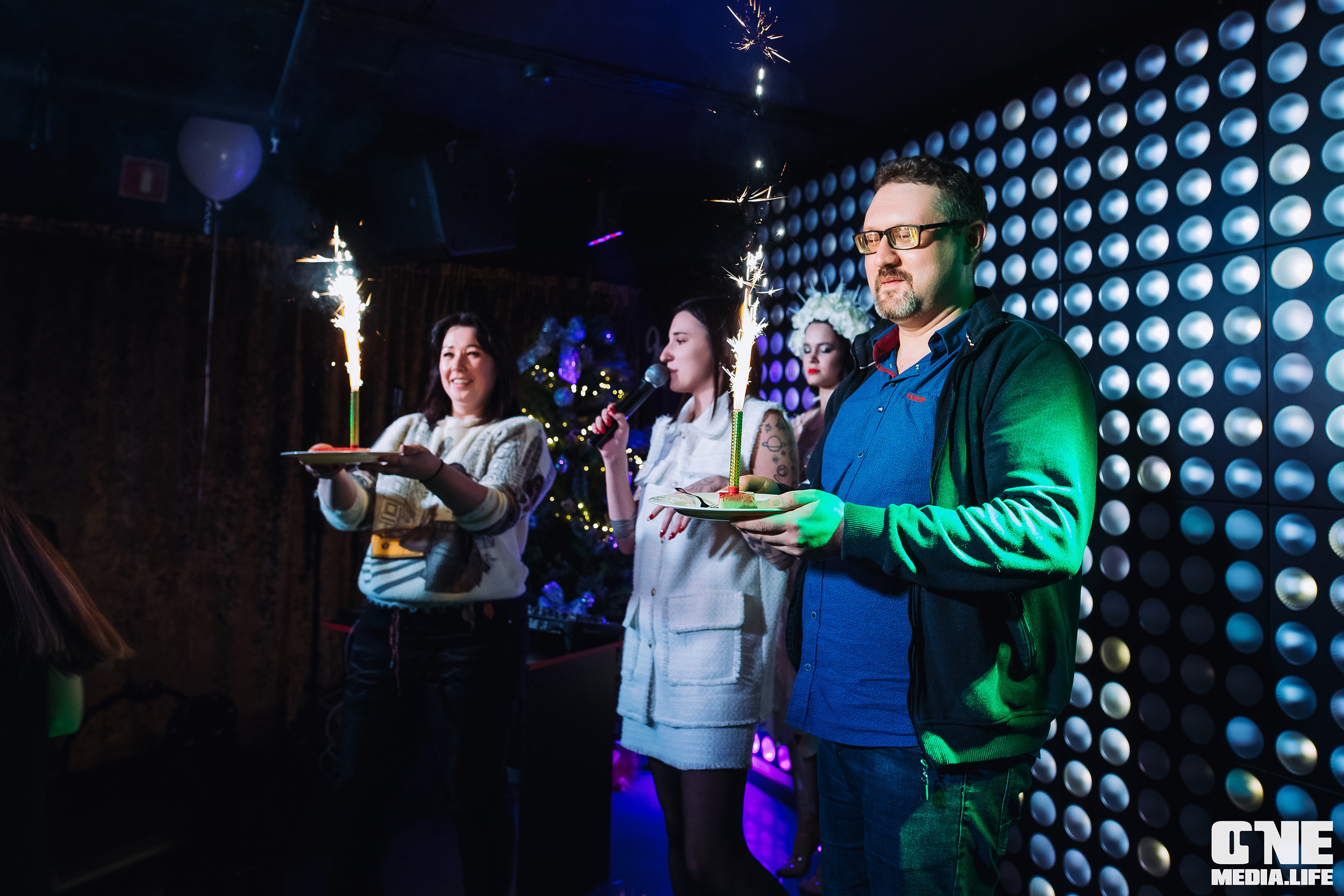 Фоторепортаж из караоке-клуба Эйфория. One Media Life: фоторепортажи, фотоотчеты с мероприятий и заведений