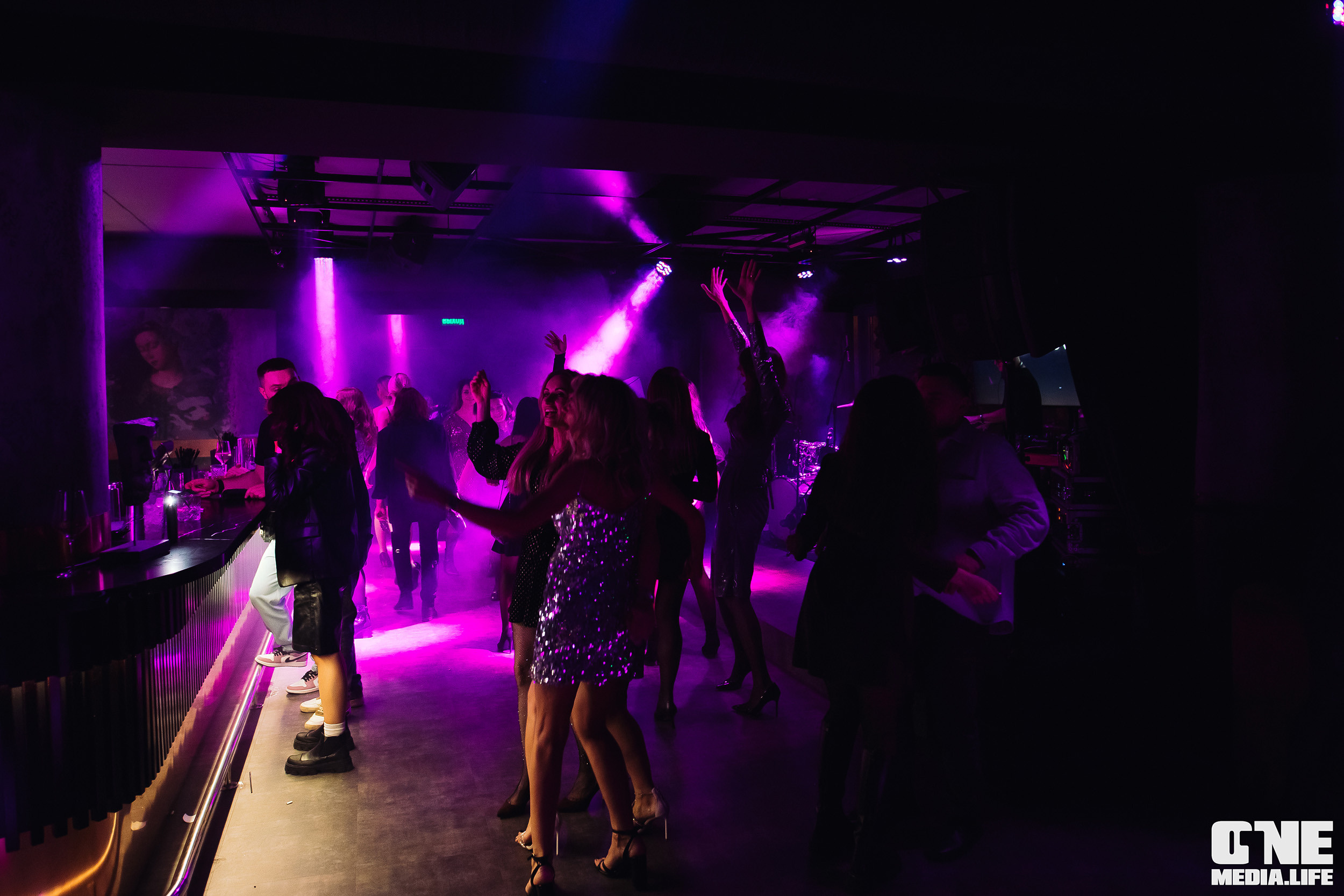 Фоторепортаж из арт-ресторана The Gallery. One Media Life: фоторепортажи, фотоотчеты с мероприятий и заведений