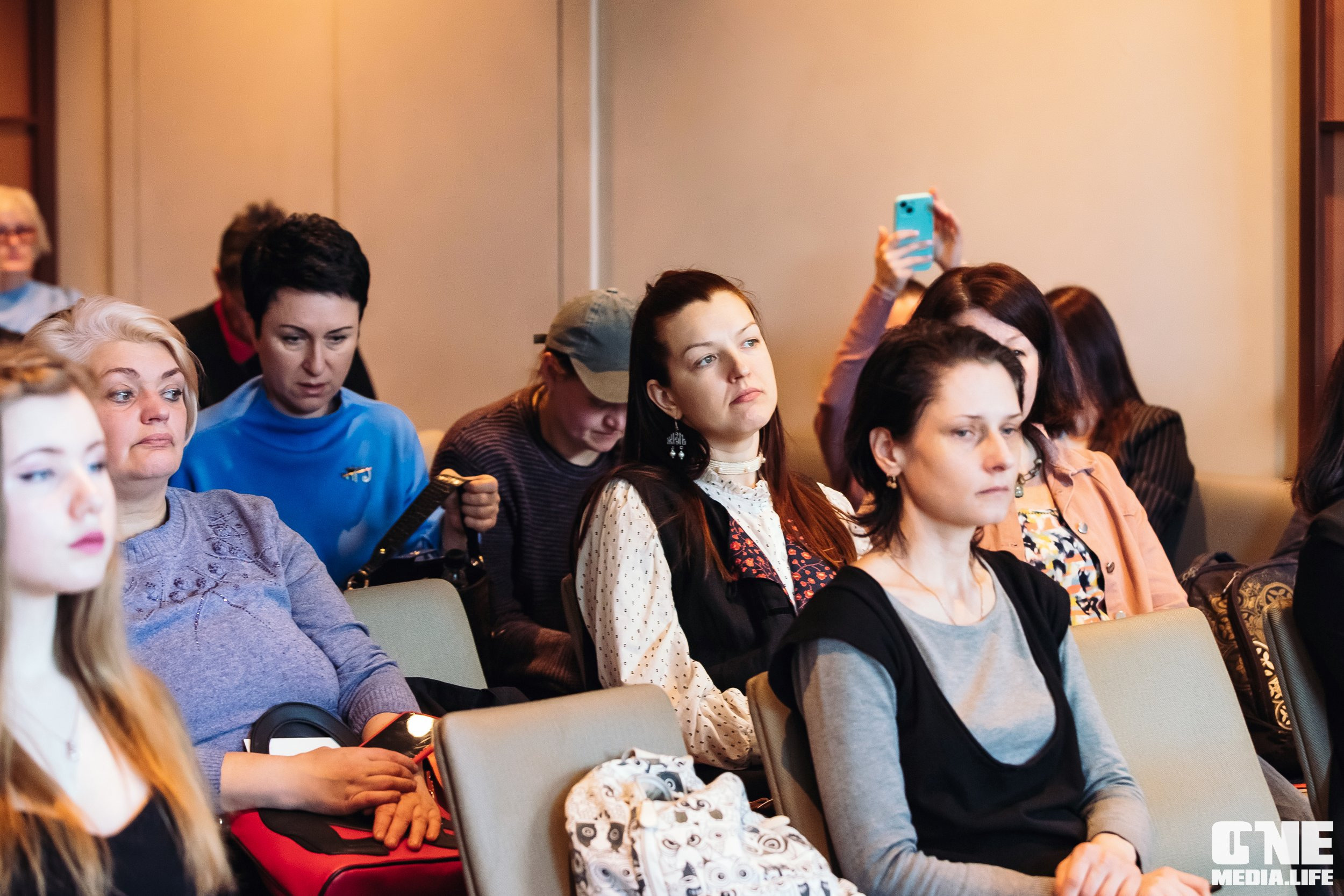 Фоторепортаж Круглого стола центра «Мой бизнес». One Media Life: фоторепортажи, фотоотчеты с мероприятий и заведений