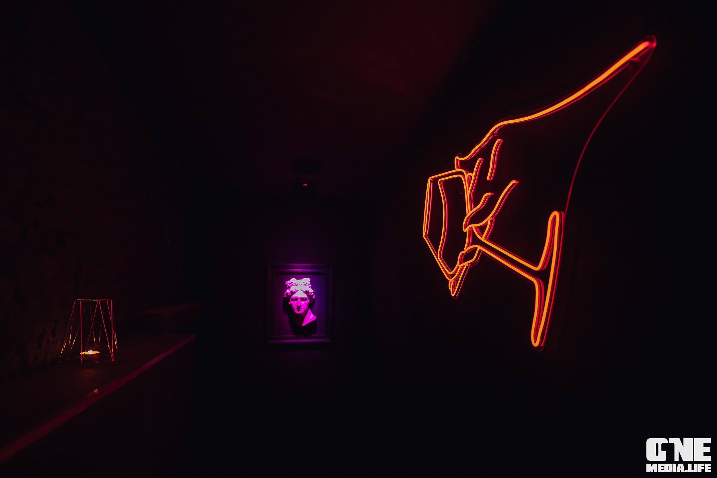 Фоторепортаж из Secret night club. One Media Life: фоторепортажи, фотоотчеты с мероприятий и заведений