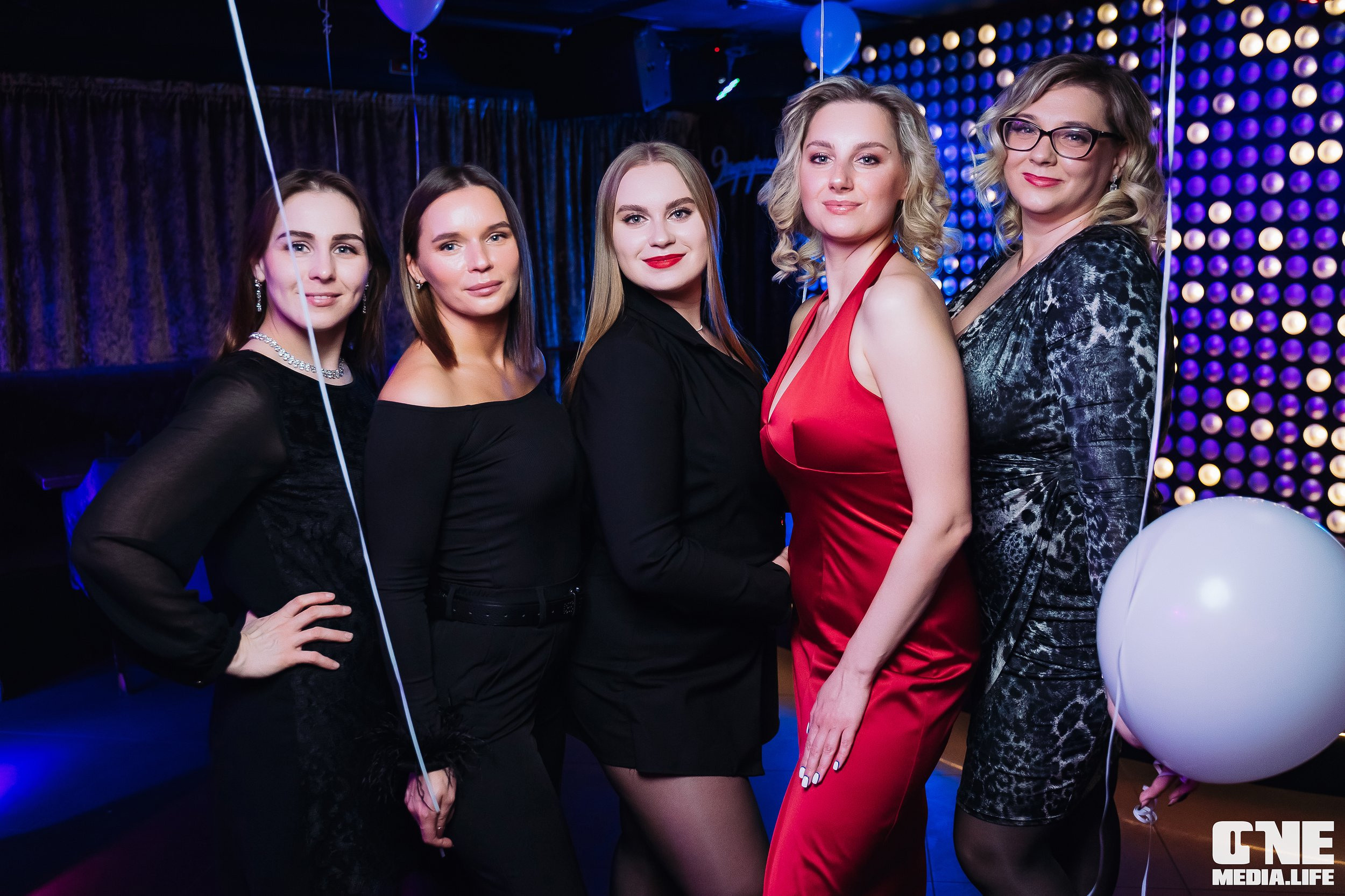 Фоторепортаж из караоке-клуба Эйфория. One Media Life: фоторепортажи, фотоотчеты с мероприятий и заведений