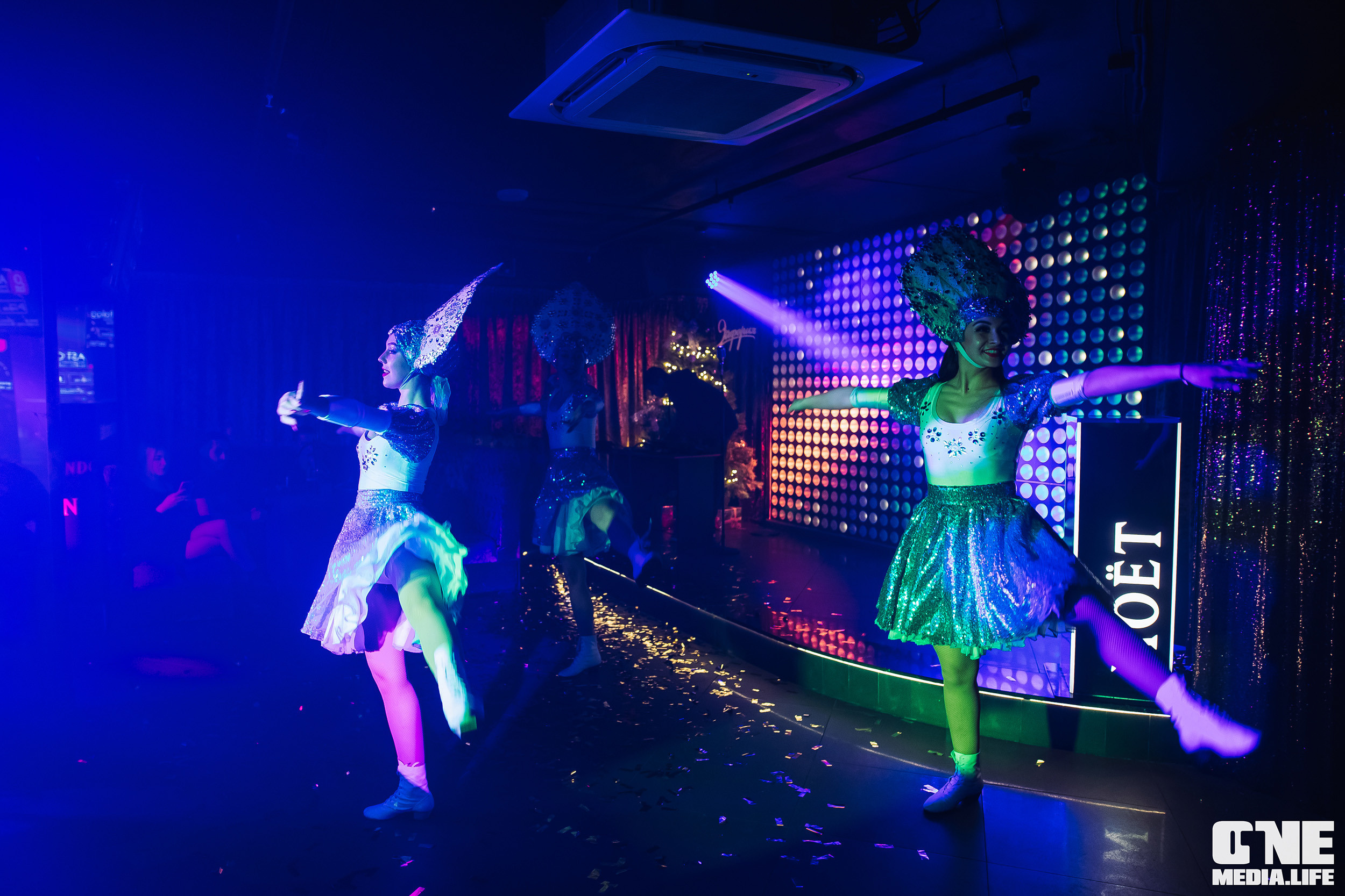 Фоторепортаж из караоке-клуба Эйфория. One Media Life: фоторепортажи, фотоотчеты с мероприятий и заведений