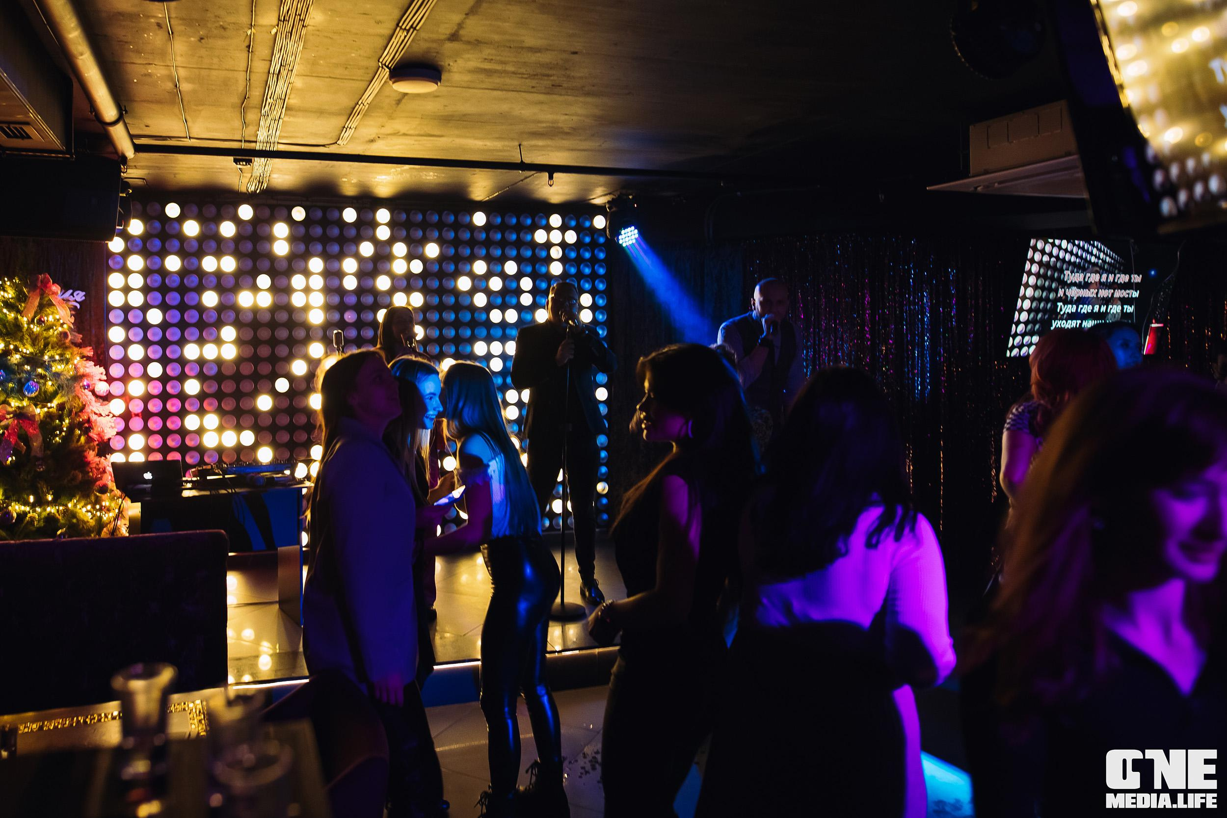 Фоторепортаж из караоке-клуба Эйфория. One Media Life: фоторепортажи, фотоотчеты с мероприятий и заведений