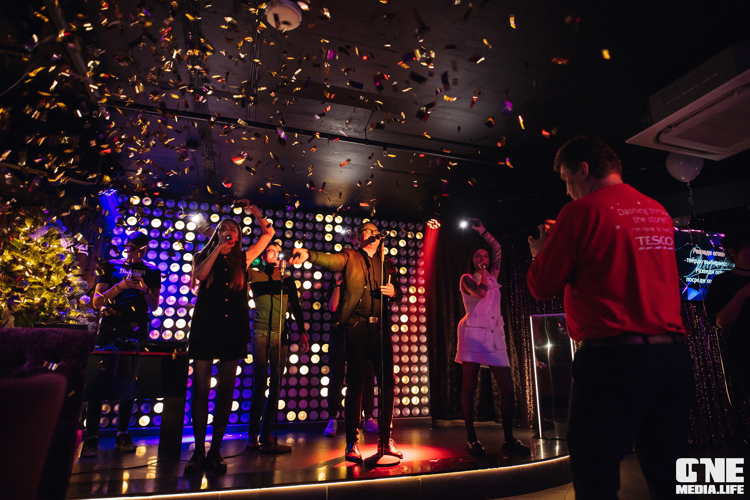 Фоторепортаж из караоке-клуба Эйфория. One Media Life: фоторепортажи, фотоотчеты с мероприятий и заведений