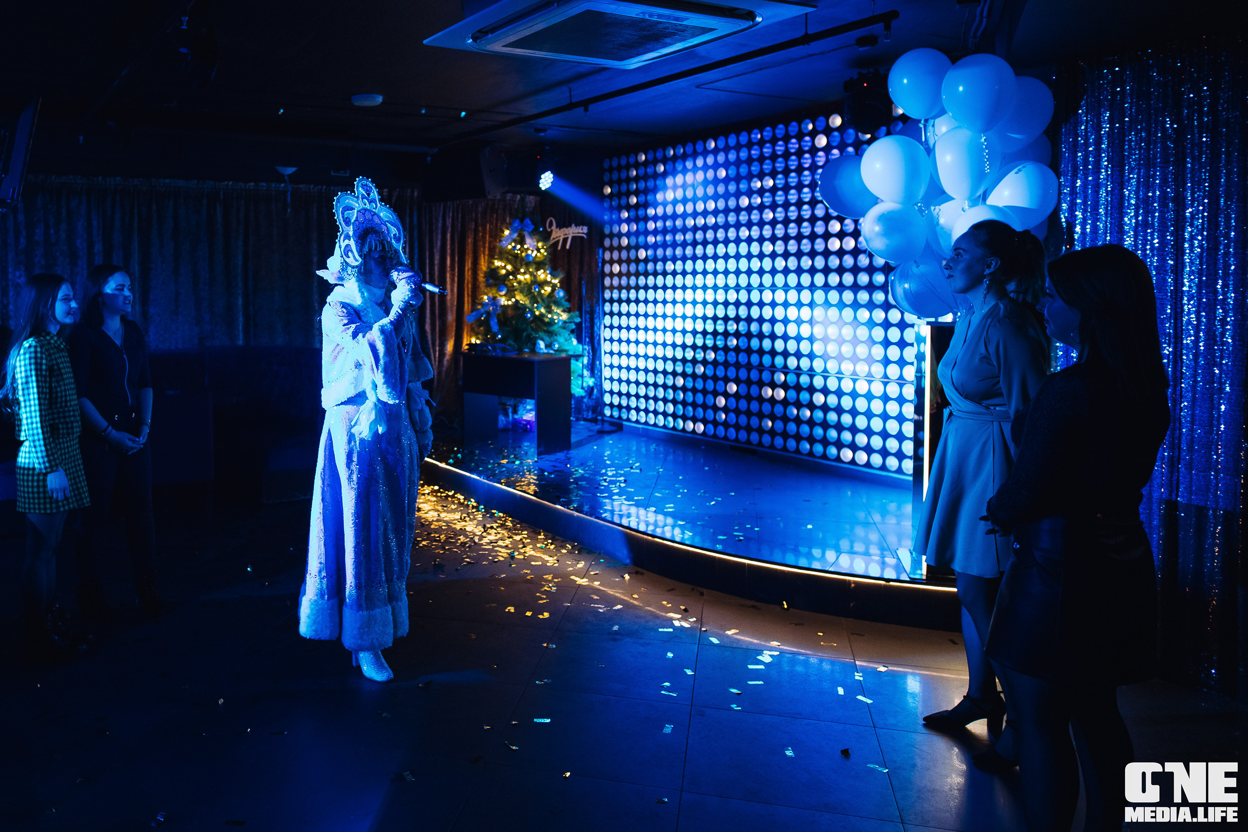 Фоторепортаж из караоке-клуба Эйфория. One Media Life: фоторепортажи, фотоотчеты с мероприятий и заведений