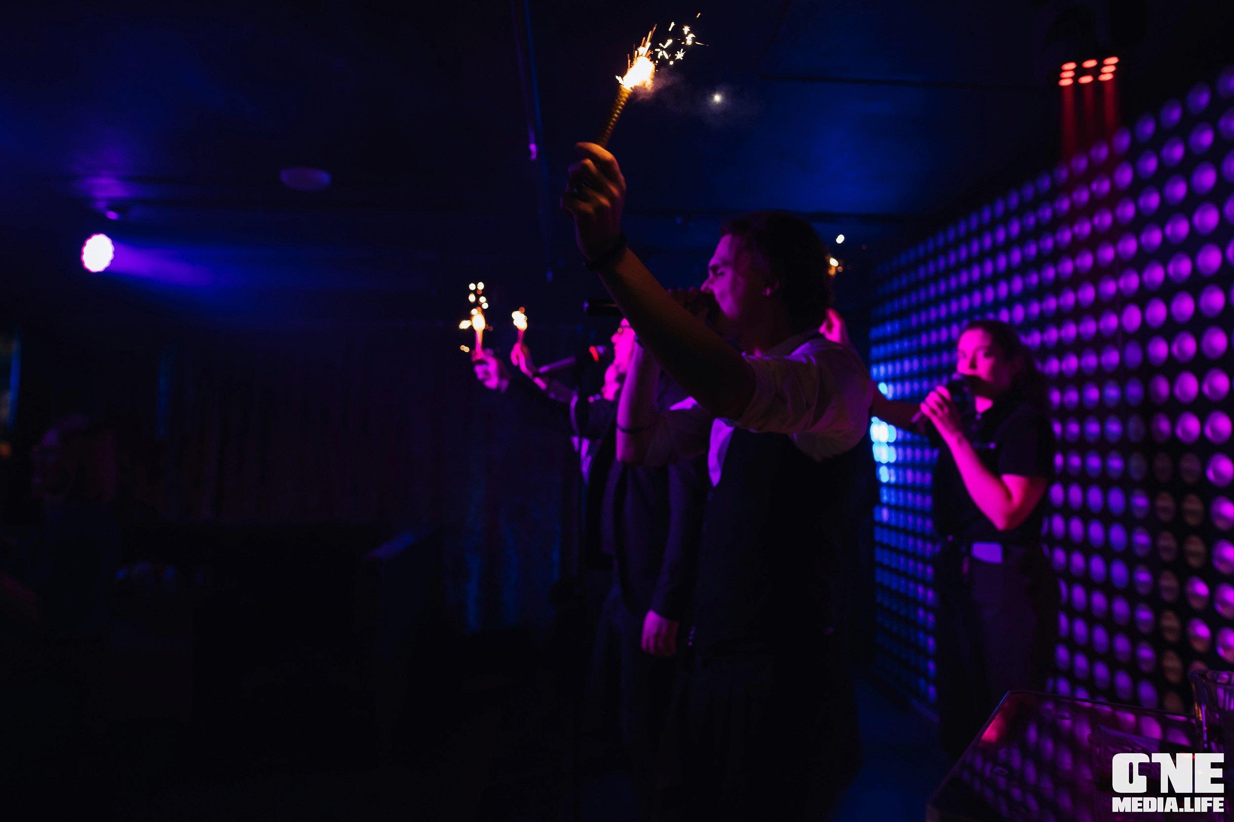 Фоторепортаж из караоке-клубе Эйфория. One Media Life: фоторепортажи, фотоотчеты с мероприятий и заведений