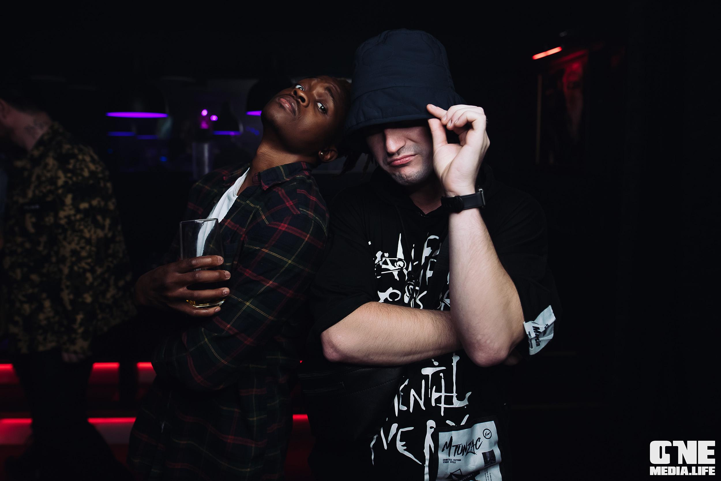 Фоторепортаж из Secret night club. One Media Life: фоторепортажи, фотоотчеты с мероприятий и заведений