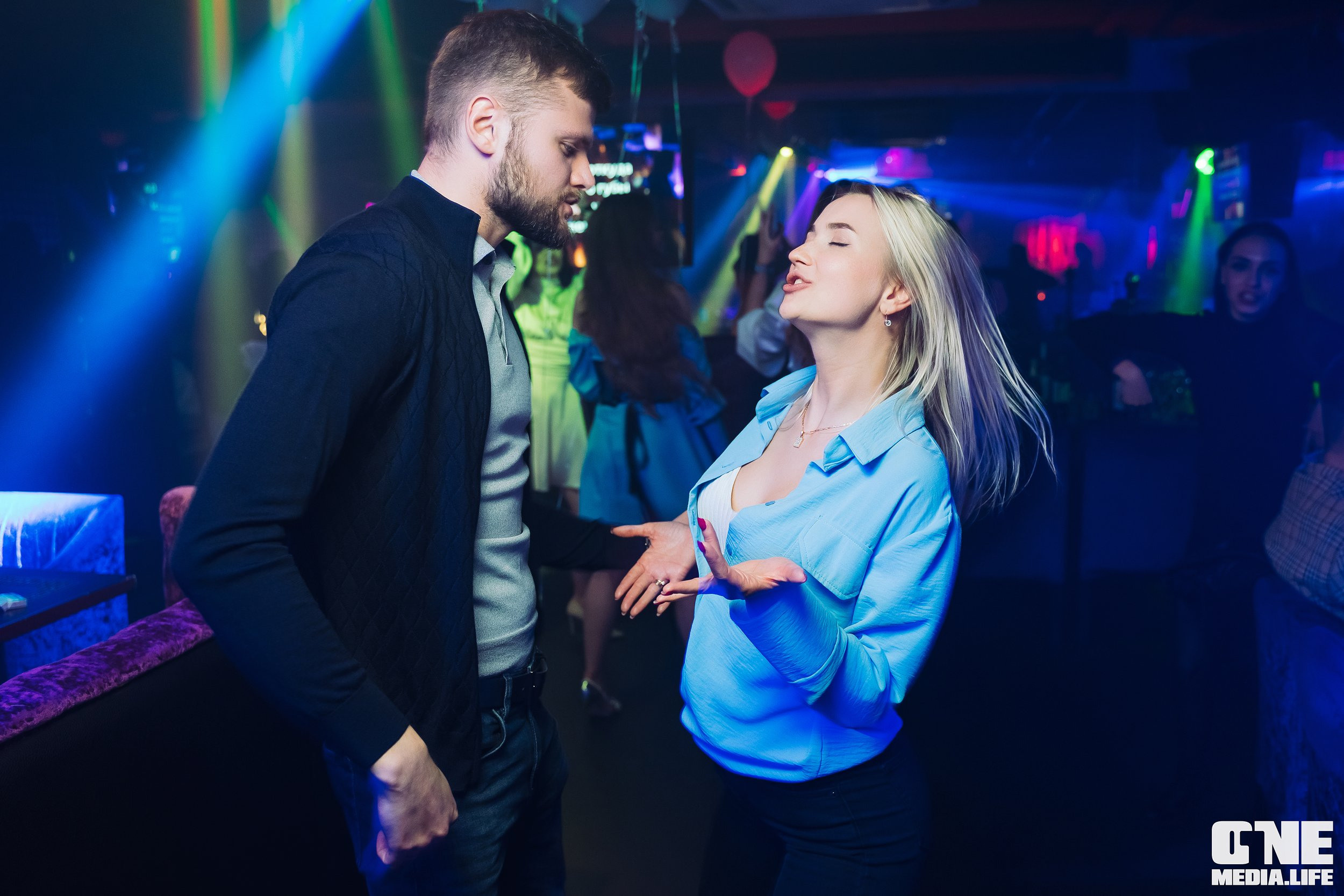 Фоторепортаж из караоке-клуба Эйфория. One Media Life: фоторепортажи, фотоотчеты с мероприятий и заведений