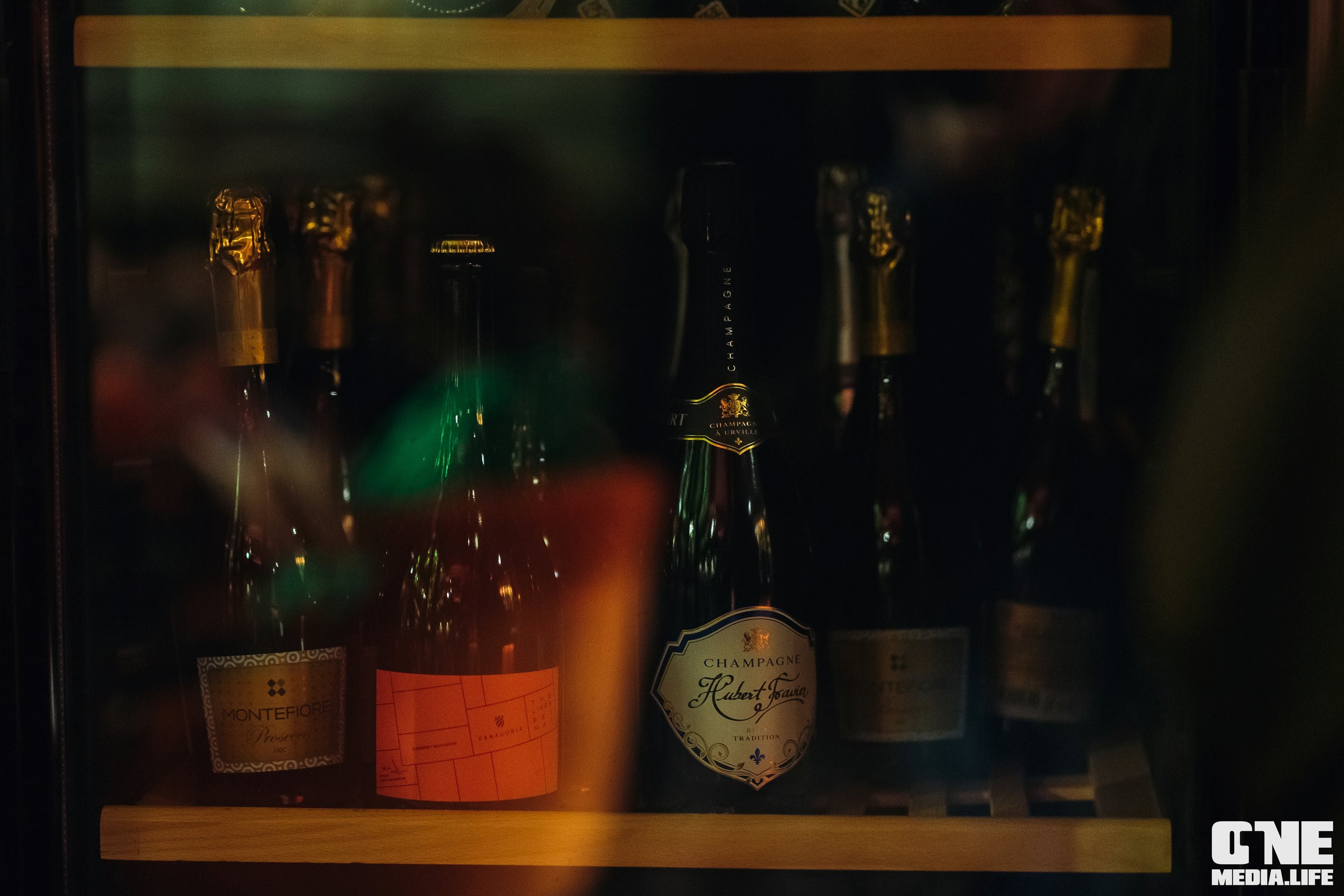 Фоторепортаж из рестобара Мандарин. One Media Life: фоторепортажи, фотоотчеты с мероприятий и заведений