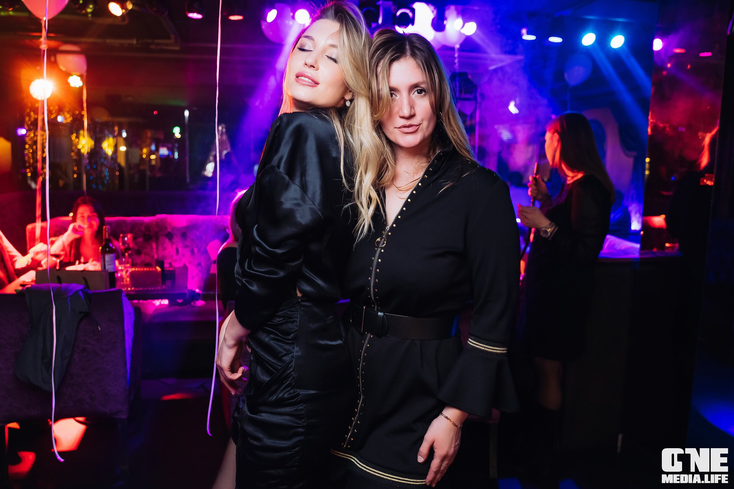 Фоторепортаж из караоке-клуба Эйфория. One Media Life: фоторепортажи, фотоотчеты с мероприятий и заведений