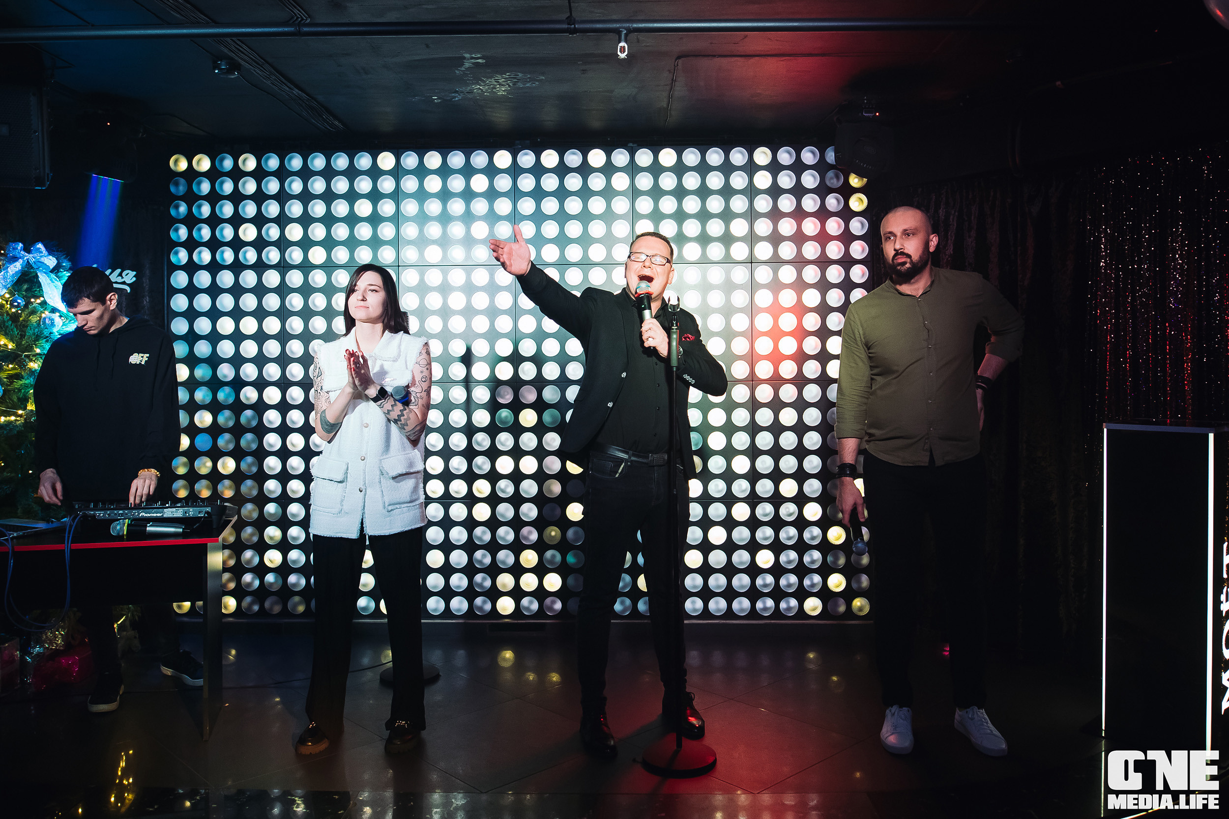 Фоторепортаж из караоке-клуба Эйфория. One Media Life: фоторепортажи, фотоотчеты с мероприятий и заведений