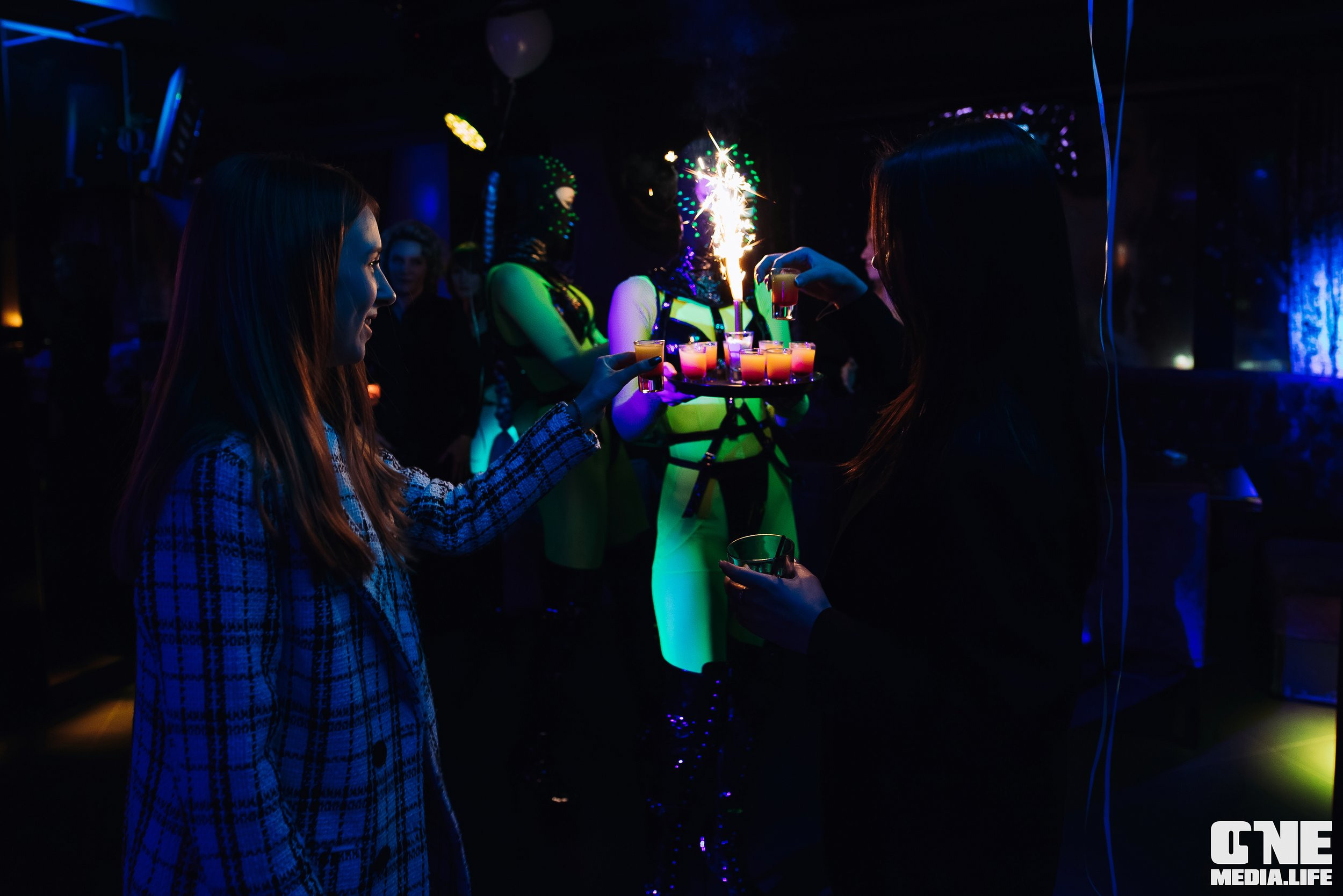 Фоторепортаж из караоке-клуба Эйфория. One Media Life: фоторепортажи, фотоотчеты с мероприятий и заведений