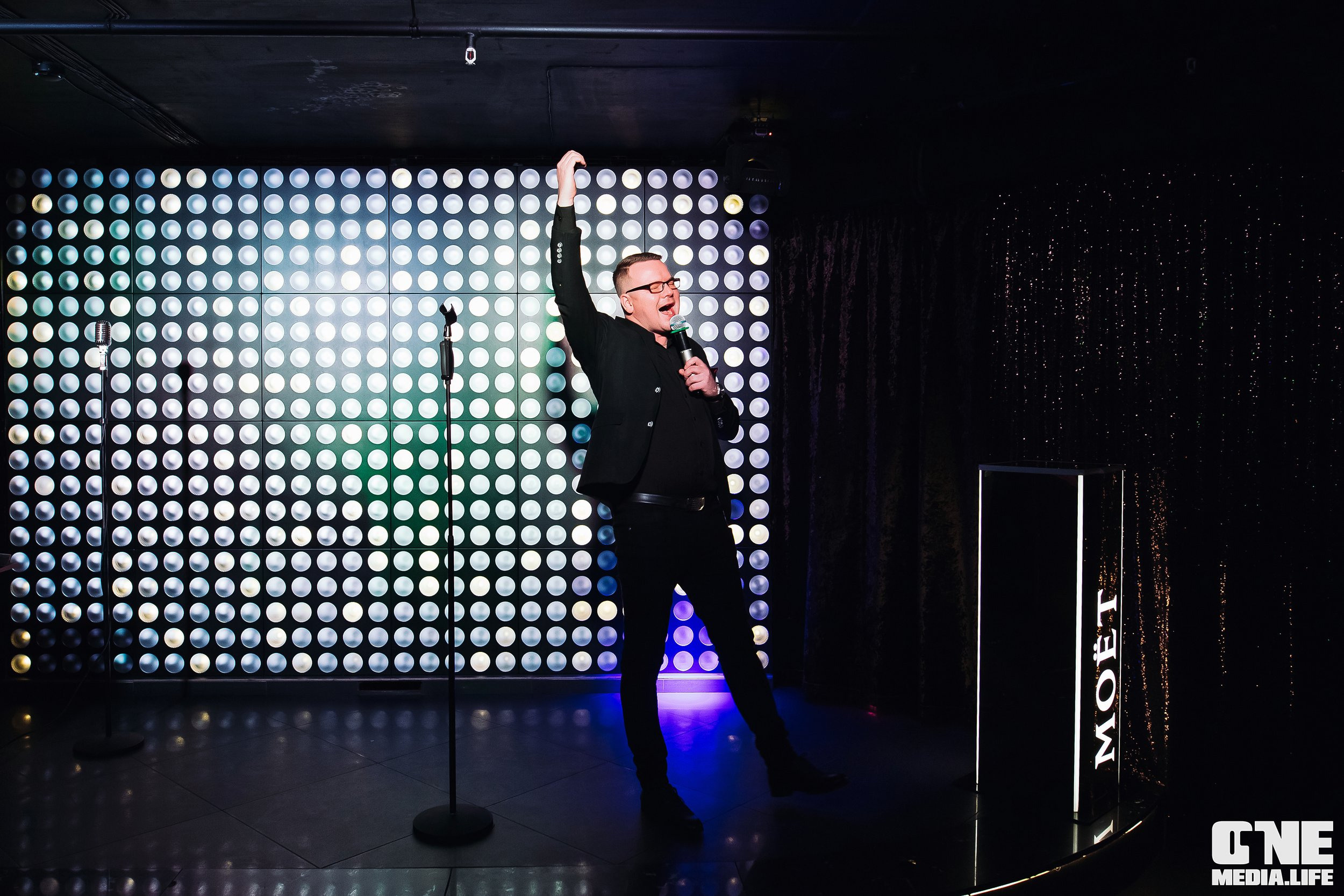 Фоторепортаж из караоке-клуба Эйфория. One Media Life: фоторепортажи, фотоотчеты с мероприятий и заведений