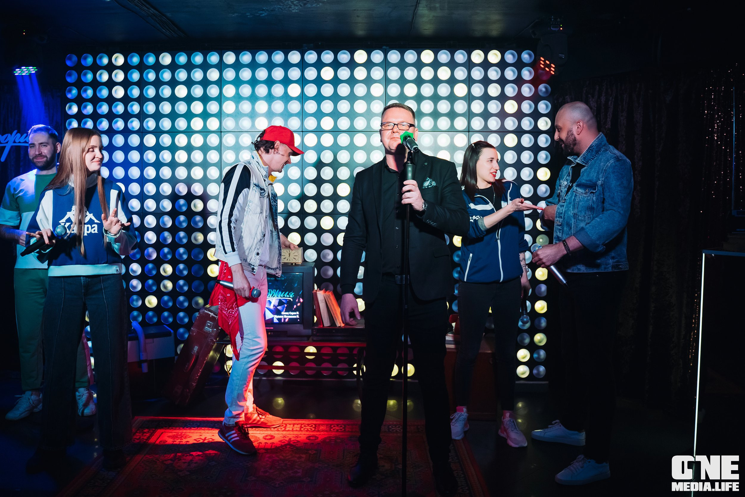 Фоторепортаж из караоке-клуба Эйфория. One Media Life: фоторепортажи, фотоотчеты с мероприятий и заведений