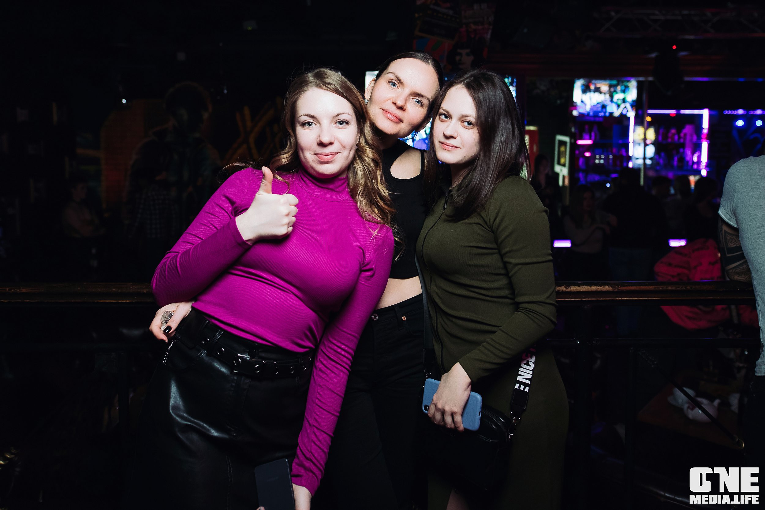Фоторепортаж из экстрим бара XxxX. One Media Life: фоторепортажи, фотоотчеты с мероприятий и заведений