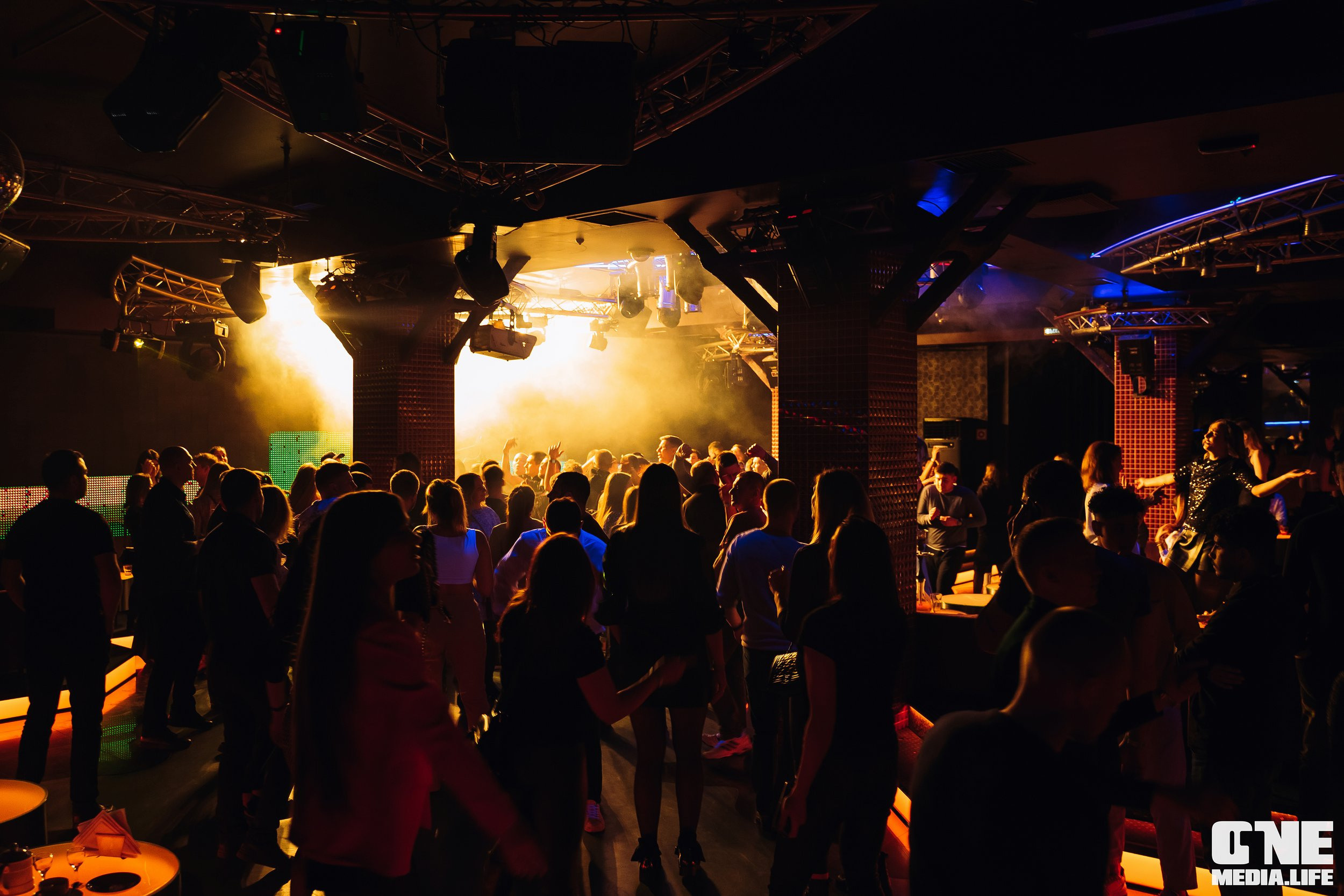 Фоторепортаж из РК Планета. One Media Life: фоторепортажи, фотоотчеты с мероприятий и заведений