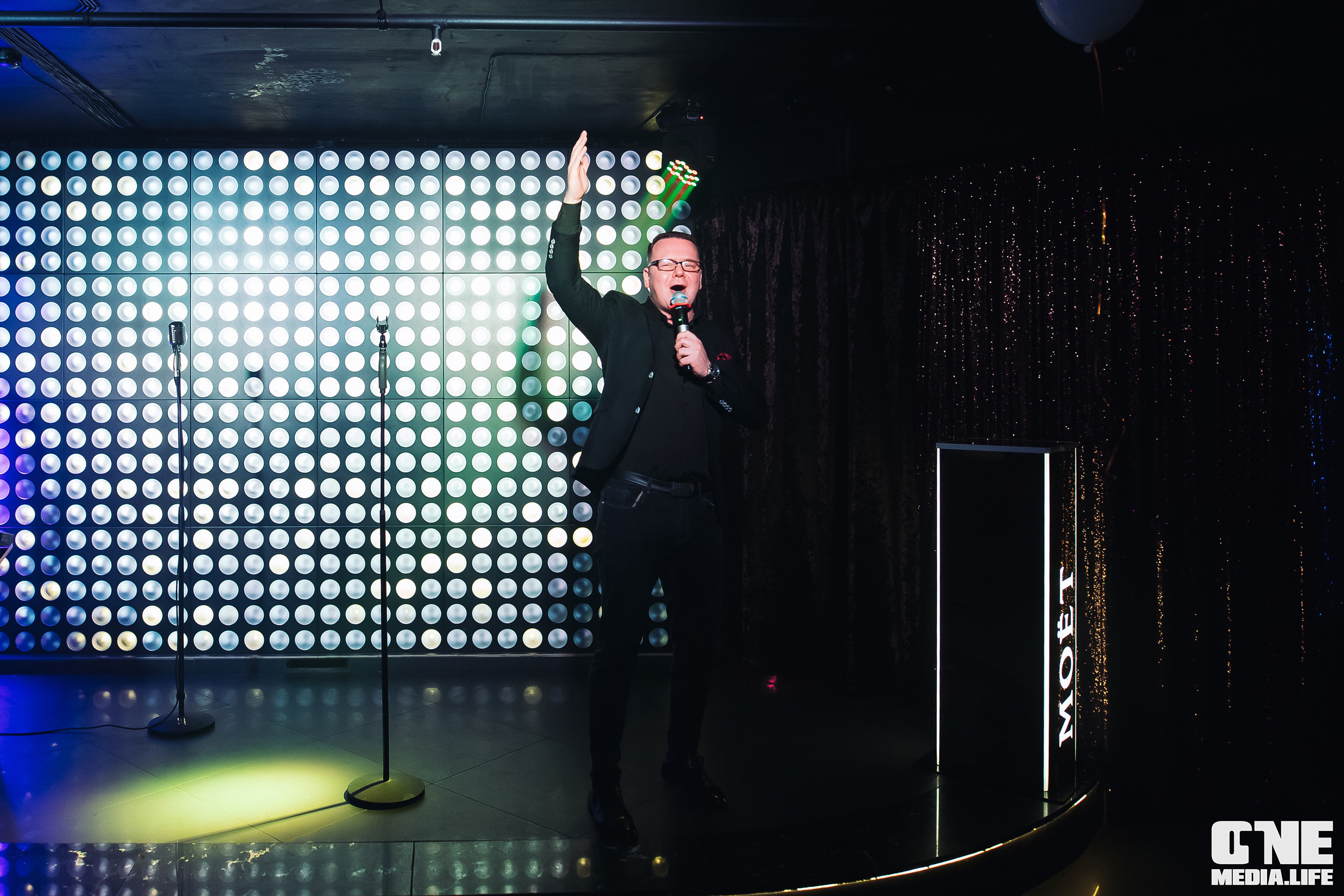 Фоторепортаж из караоке-клуба Эйфория. One Media Life: фоторепортажи, фотоотчеты с мероприятий и заведений