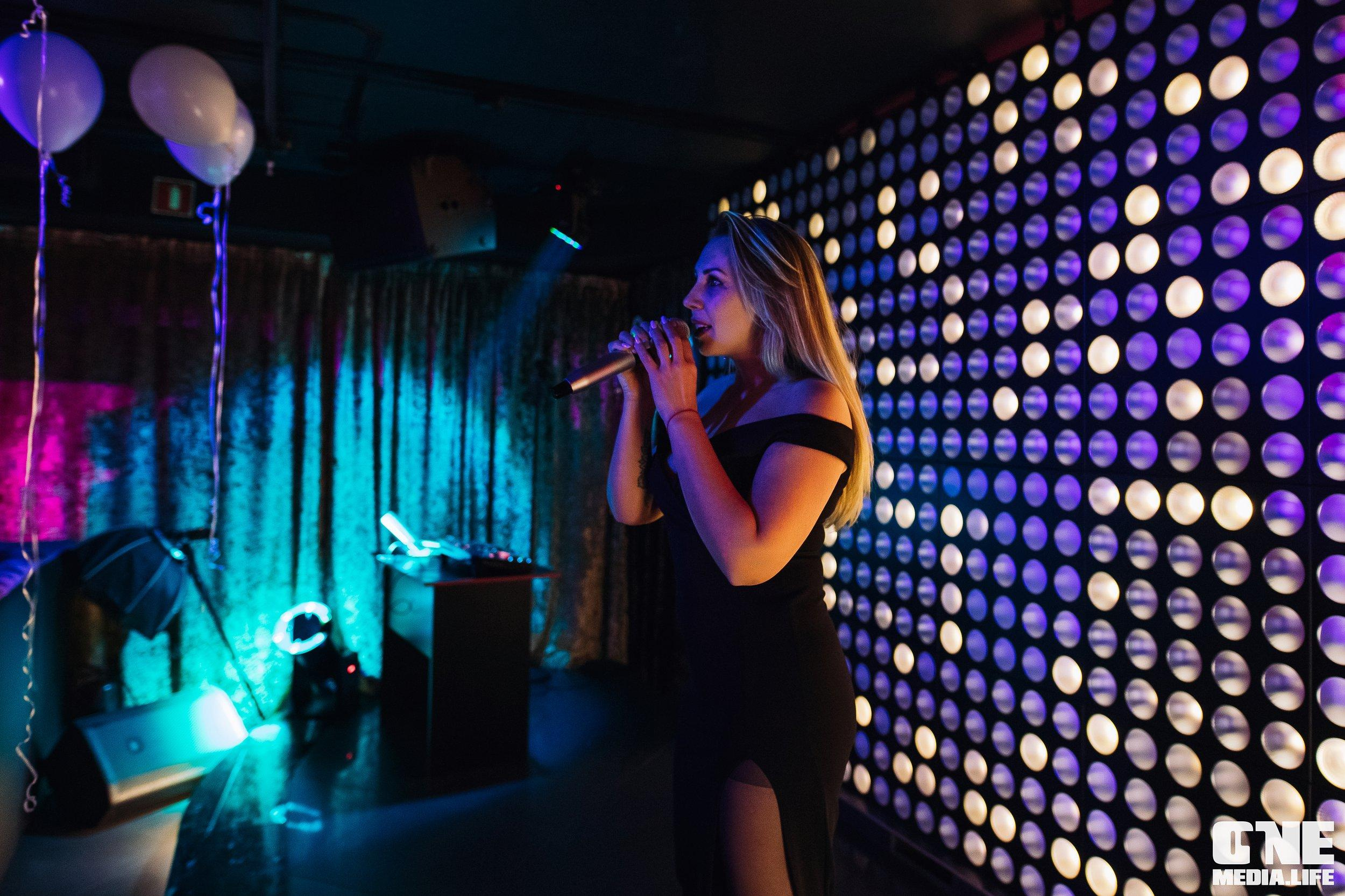 Фоторепортаж из караоке-клуба Эйфория. One Media Life: фоторепортажи, фотоотчеты с мероприятий и заведений