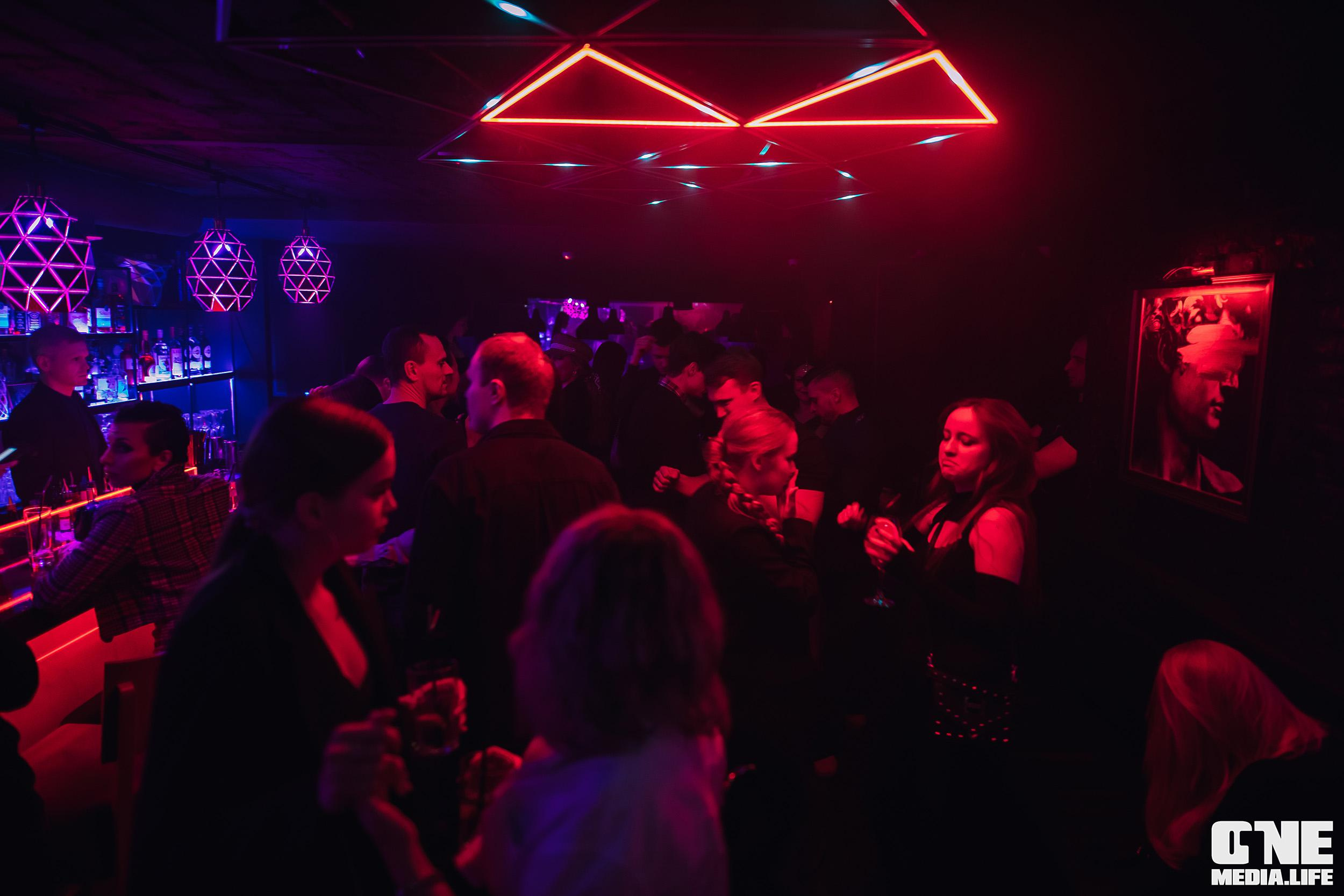 Фоторепортаж из Secret night club. One Media Life: фоторепортажи, фотоотчеты с мероприятий и заведений