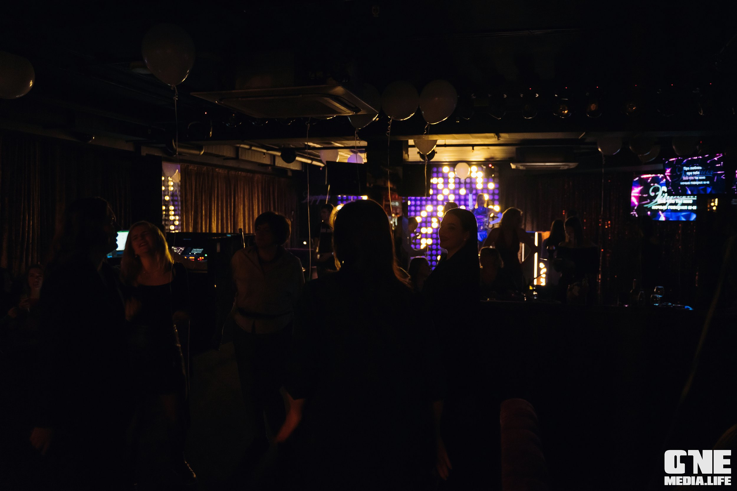 Фоторепортаж из караоке-клуба Эйфория. One Media Life: фоторепортажи, фотоотчеты с мероприятий и заведений