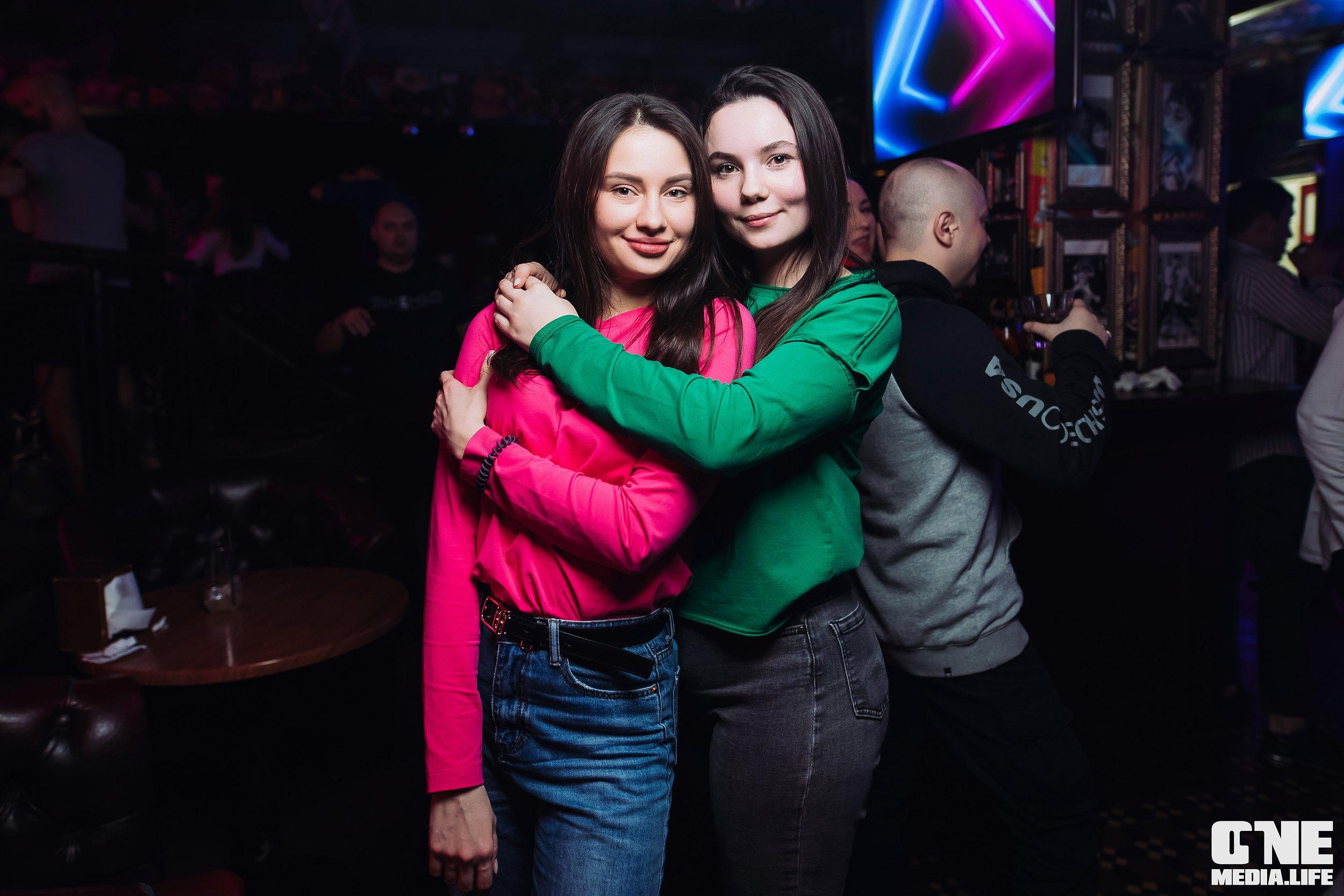 Фоторепортаж из экстрим бара XxxX. One Media Life: фоторепортажи, фотоотчеты с мероприятий и заведений