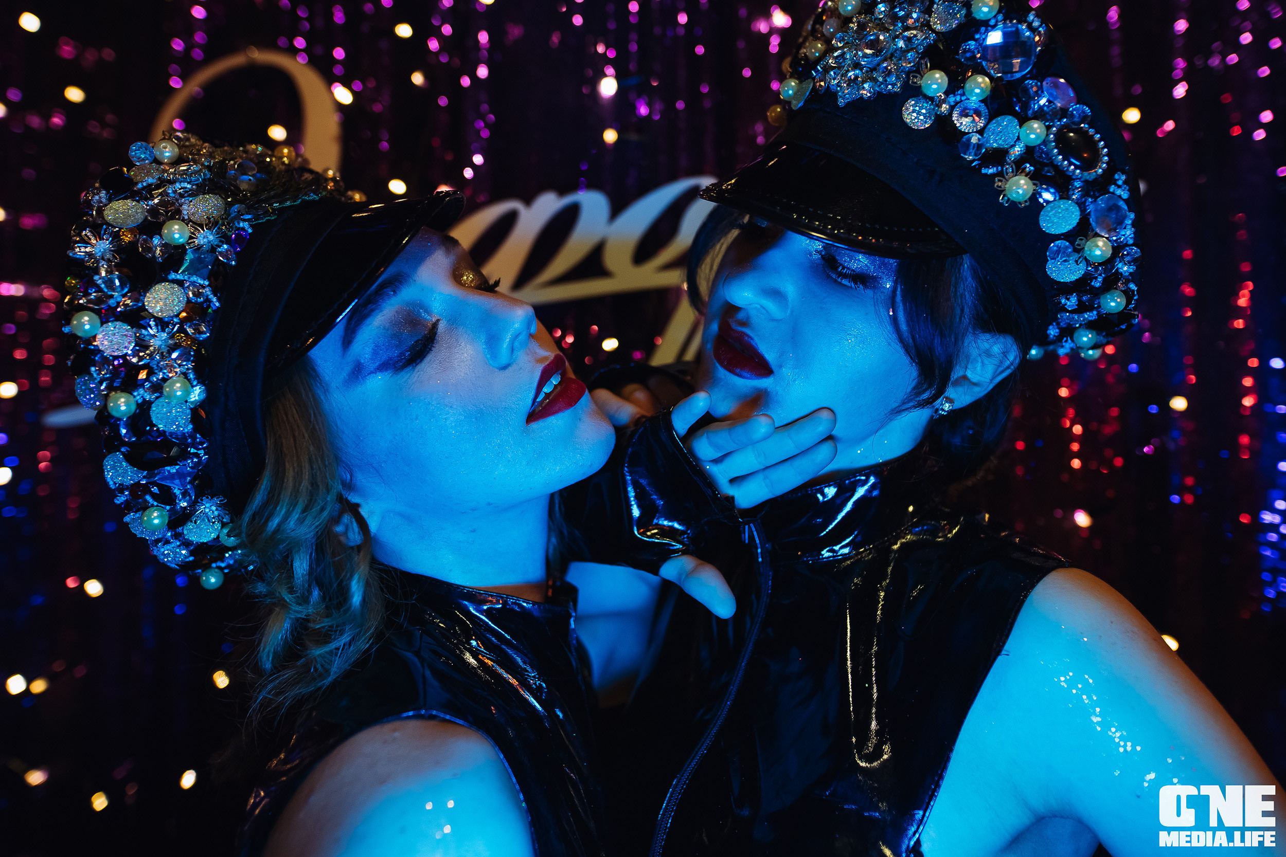 Фоторепортаж из караоке-клуба Эйфория. One Media Life: фоторепортажи, фотоотчеты с мероприятий и заведений