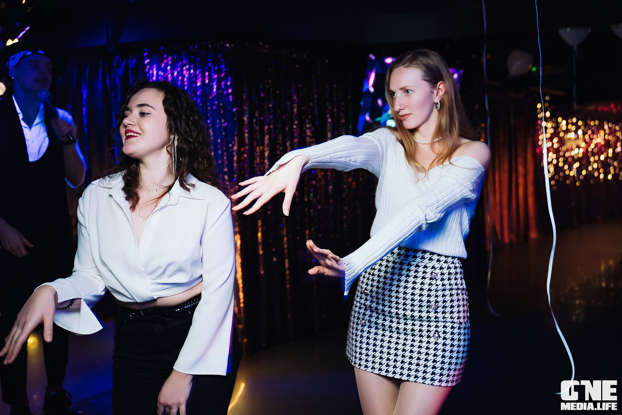 Фоторепортаж из караоке-клуба Эйфория. One Media Life: фоторепортажи, фотоотчеты с мероприятий и заведений