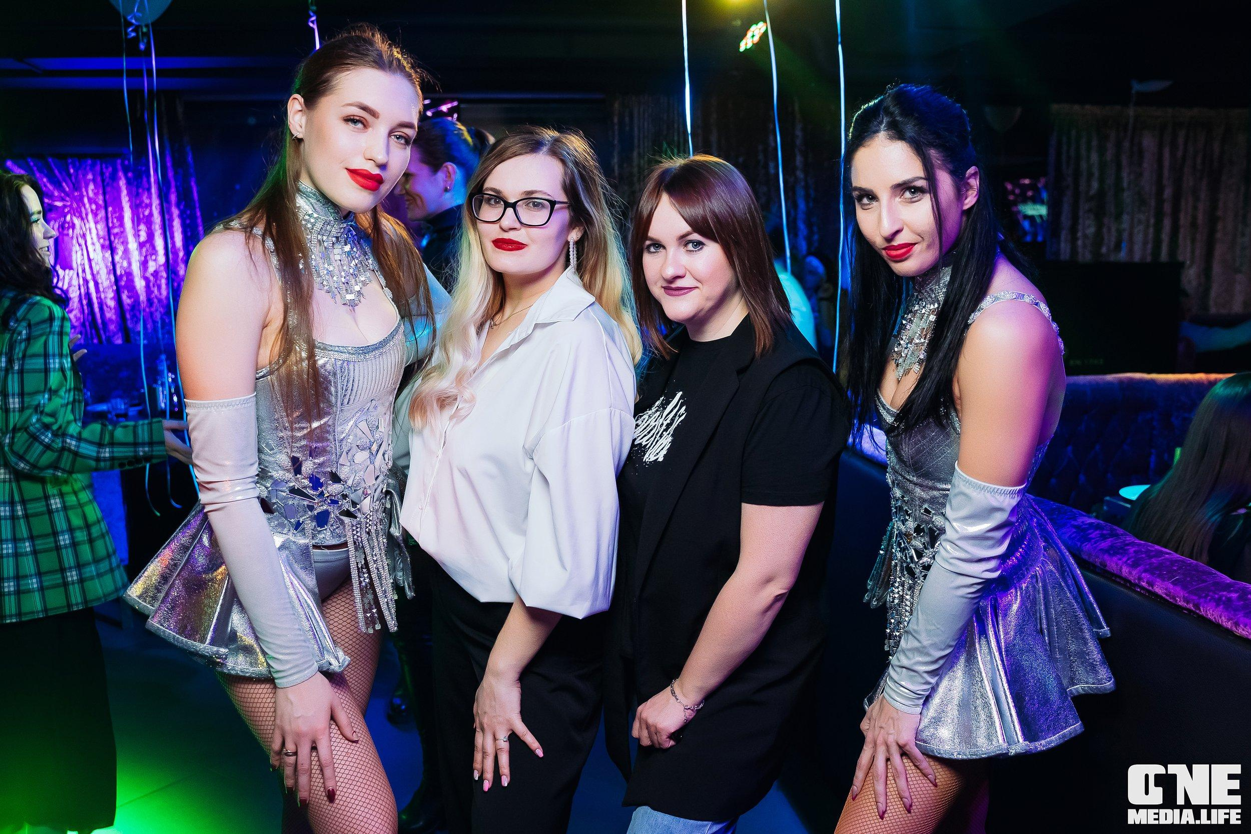 Фоторепортаж из караоке-клуба Эйфория. One Media Life: фоторепортажи, фотоотчеты с мероприятий и заведений