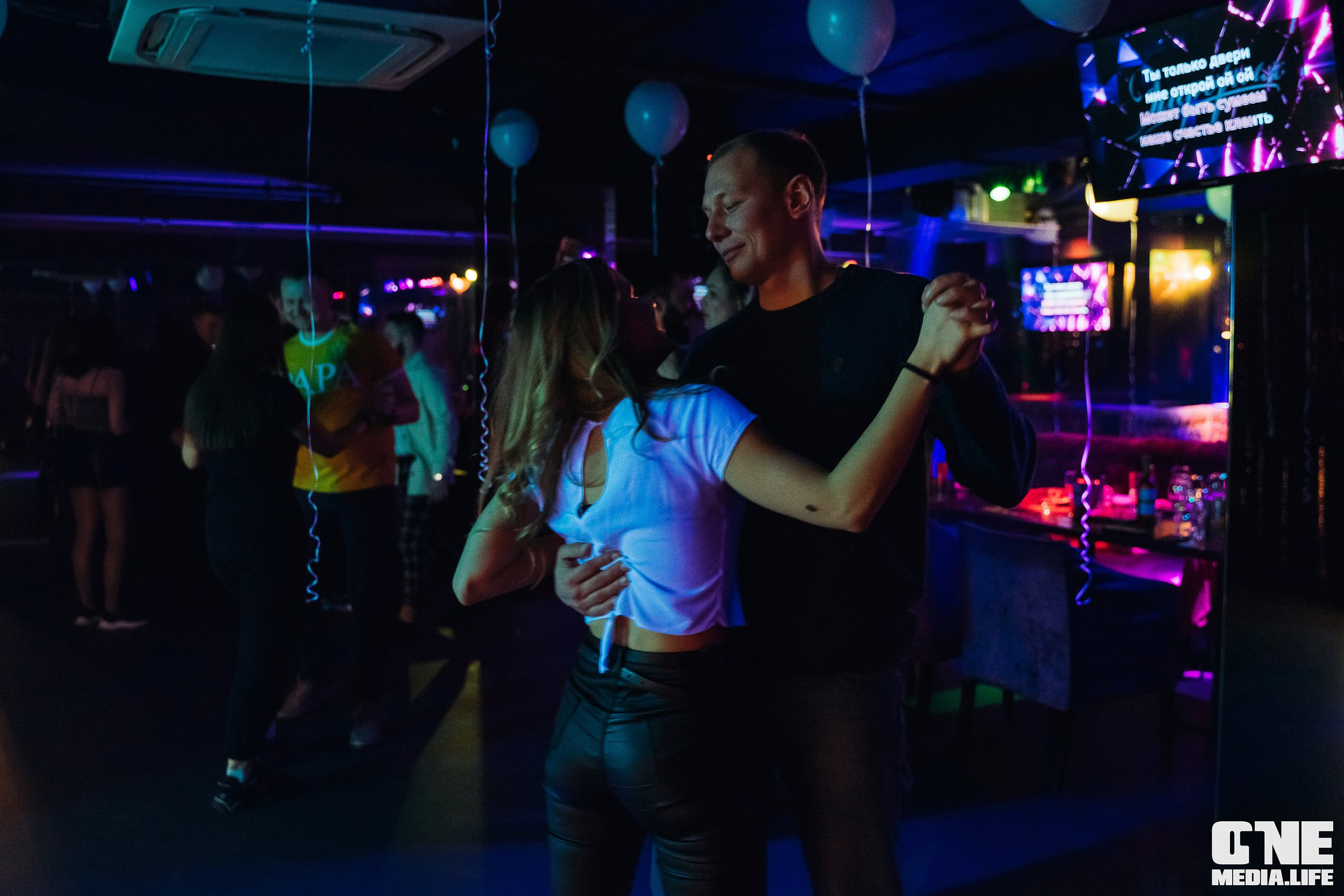 Фоторепортаж из караоке-клуба Эйфория. One Media Life: фоторепортажи, фотоотчеты с мероприятий и заведений